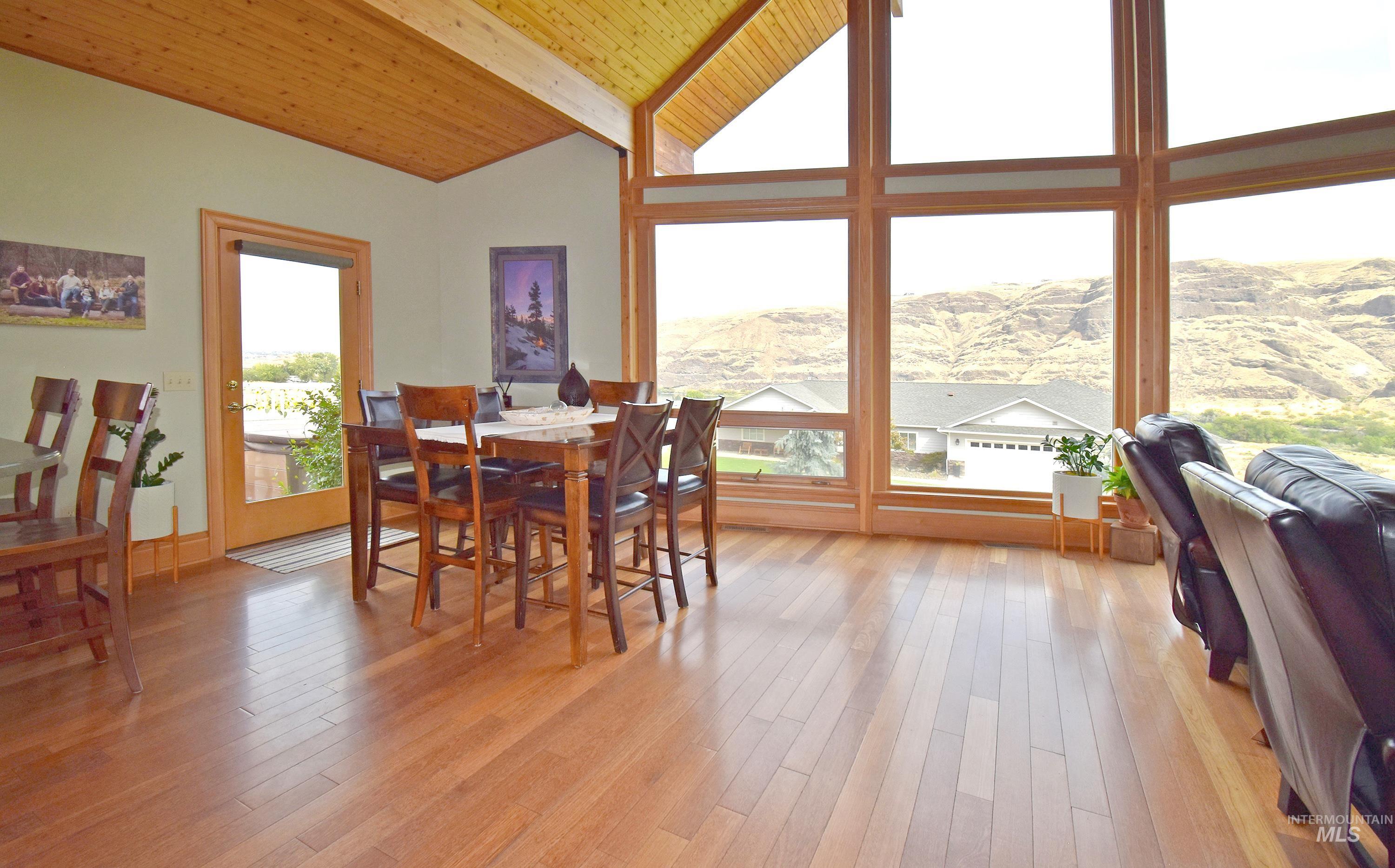 66 Appleford Court, Asotin, Washington 99402, 3 Bedrooms, 3 Bathrooms, Residential For Sale, Price $628,000, 98961048