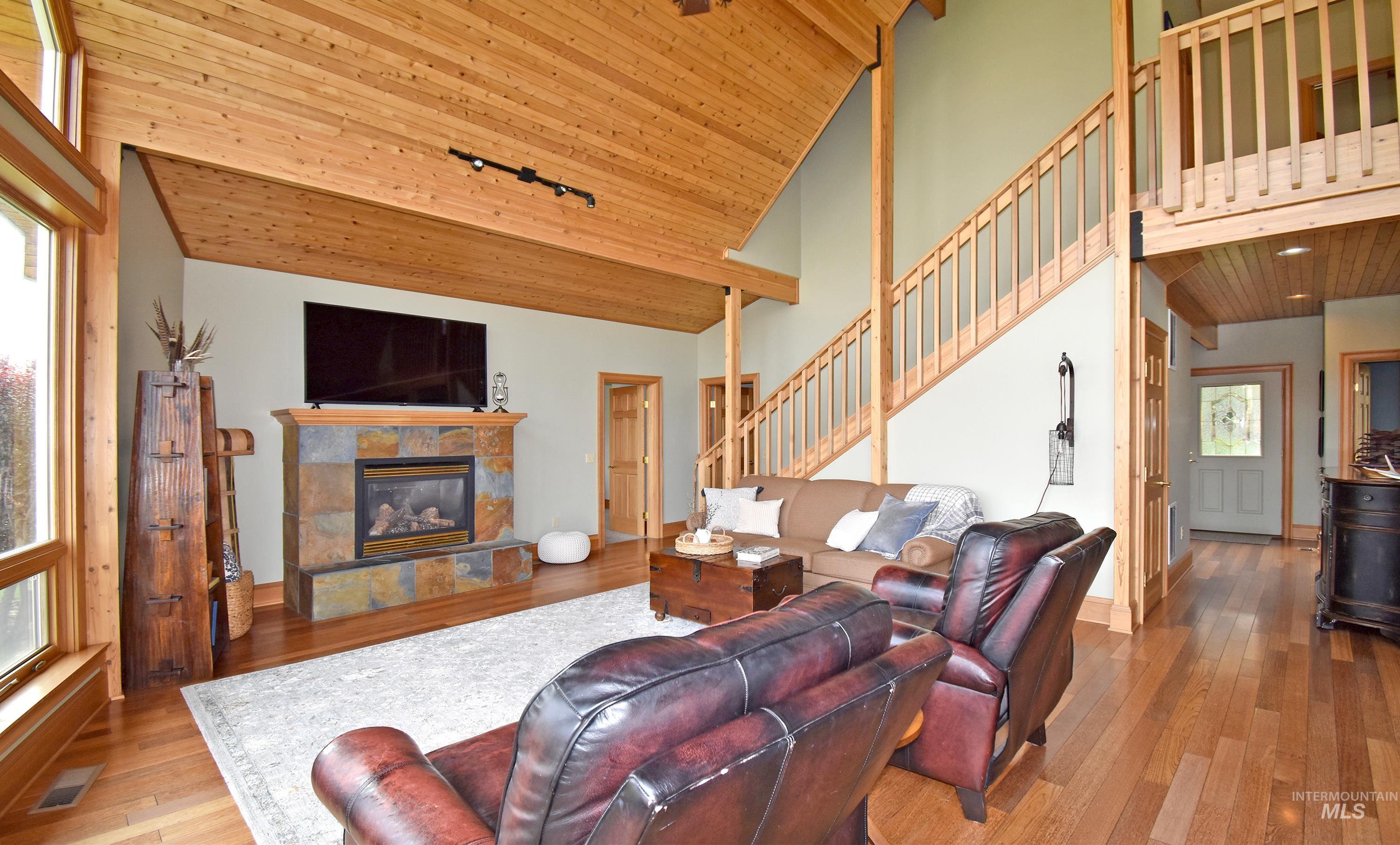 66 Appleford Court, Asotin, Washington 99402, 3 Bedrooms, 3 Bathrooms, Residential For Sale, Price $628,000, 98961048