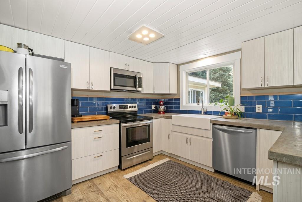 408 Floyde St., McCall, Idaho 83638, 3 Bedrooms, 2 Bathrooms, Residential For Sale, Price $625,000, 98961052