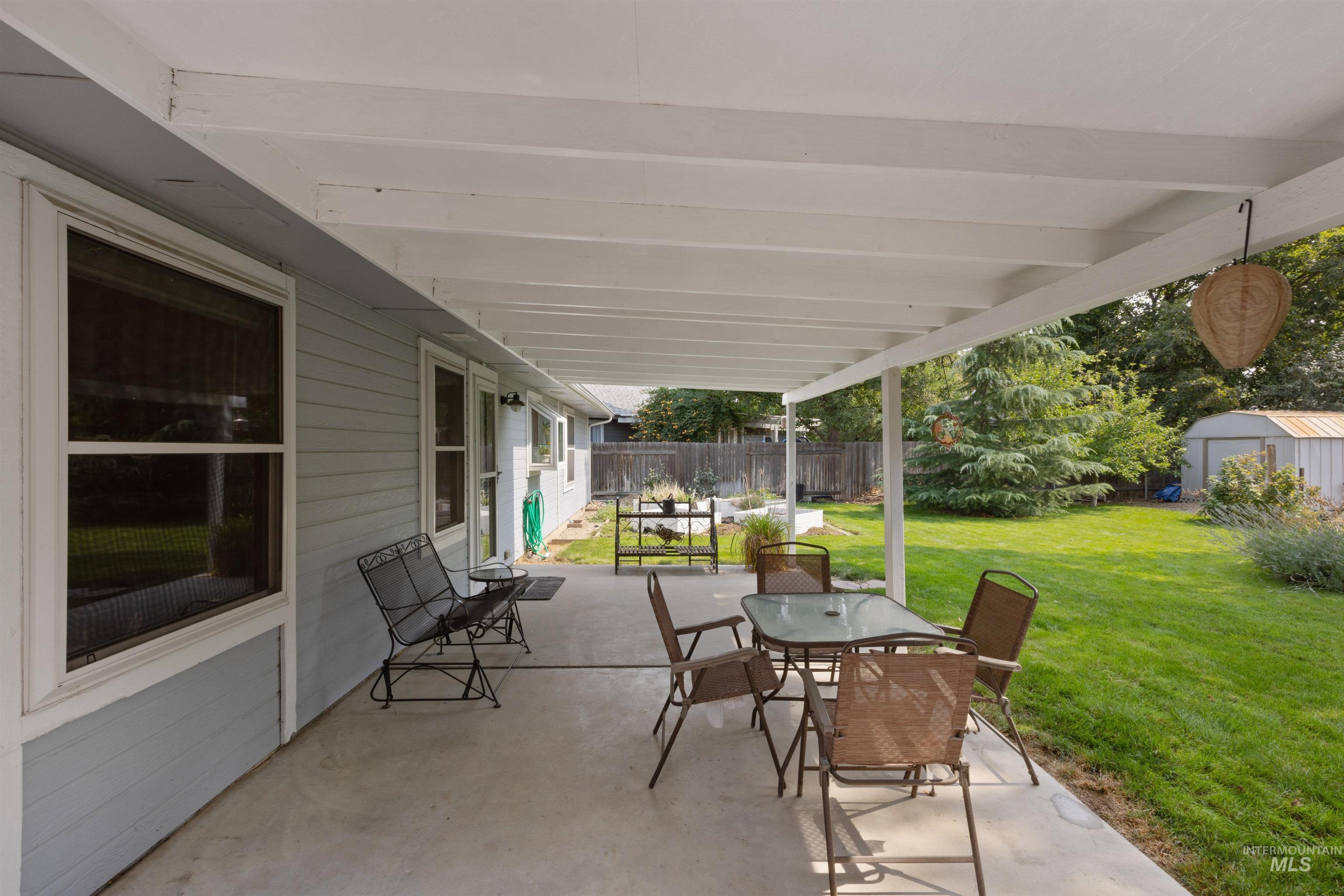 12065 W Mesquite Drive, Boise, Idaho 83713, 3 Bedrooms, 2 Bathrooms, Residential For Sale, Price $400,000, 98961063