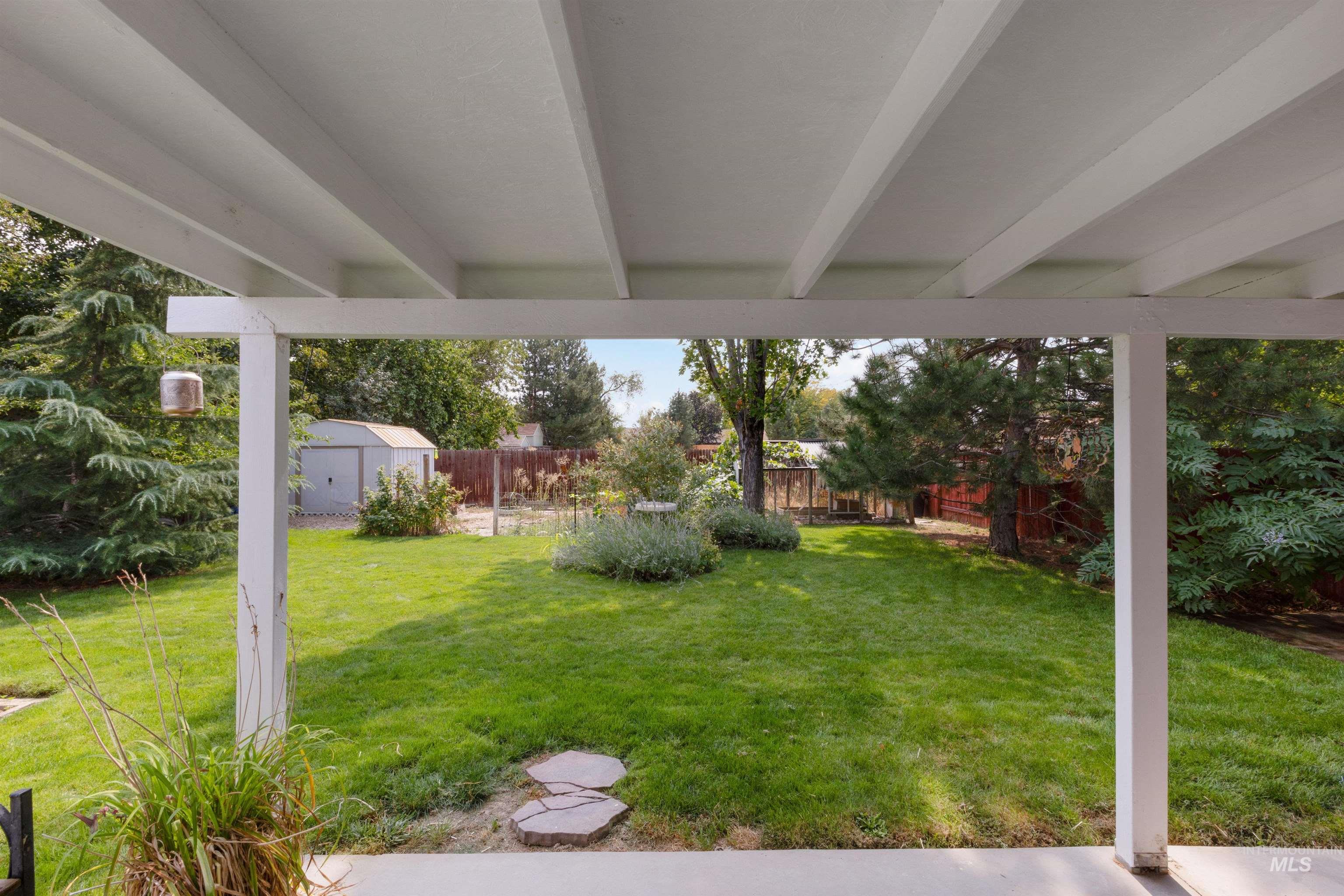 12065 W Mesquite Drive, Boise, Idaho 83713, 3 Bedrooms, 2 Bathrooms, Residential For Sale, Price $400,000, 98961063