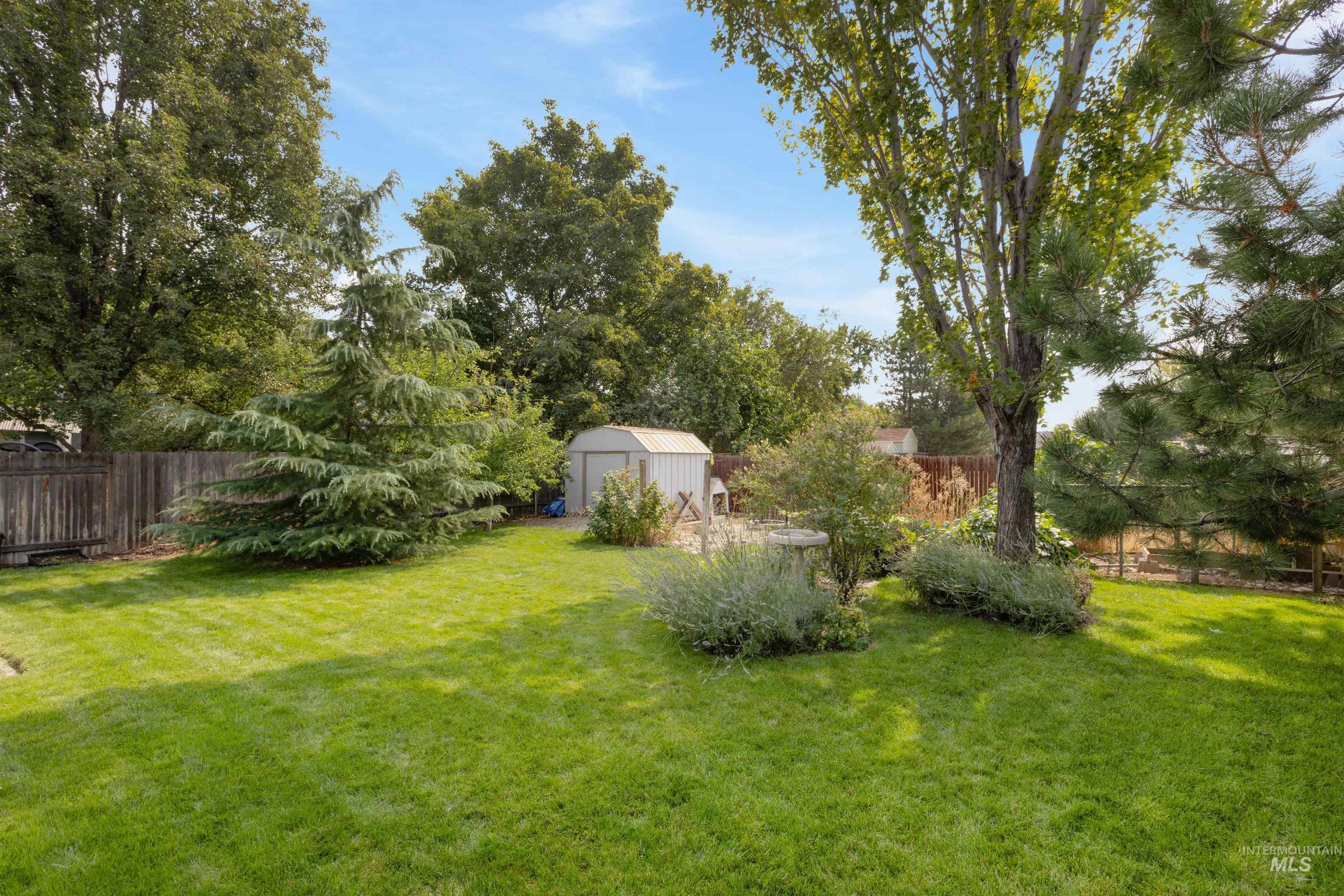 12065 W Mesquite Drive, Boise, Idaho 83713, 3 Bedrooms, 2 Bathrooms, Residential For Sale, Price $400,000, 98961063