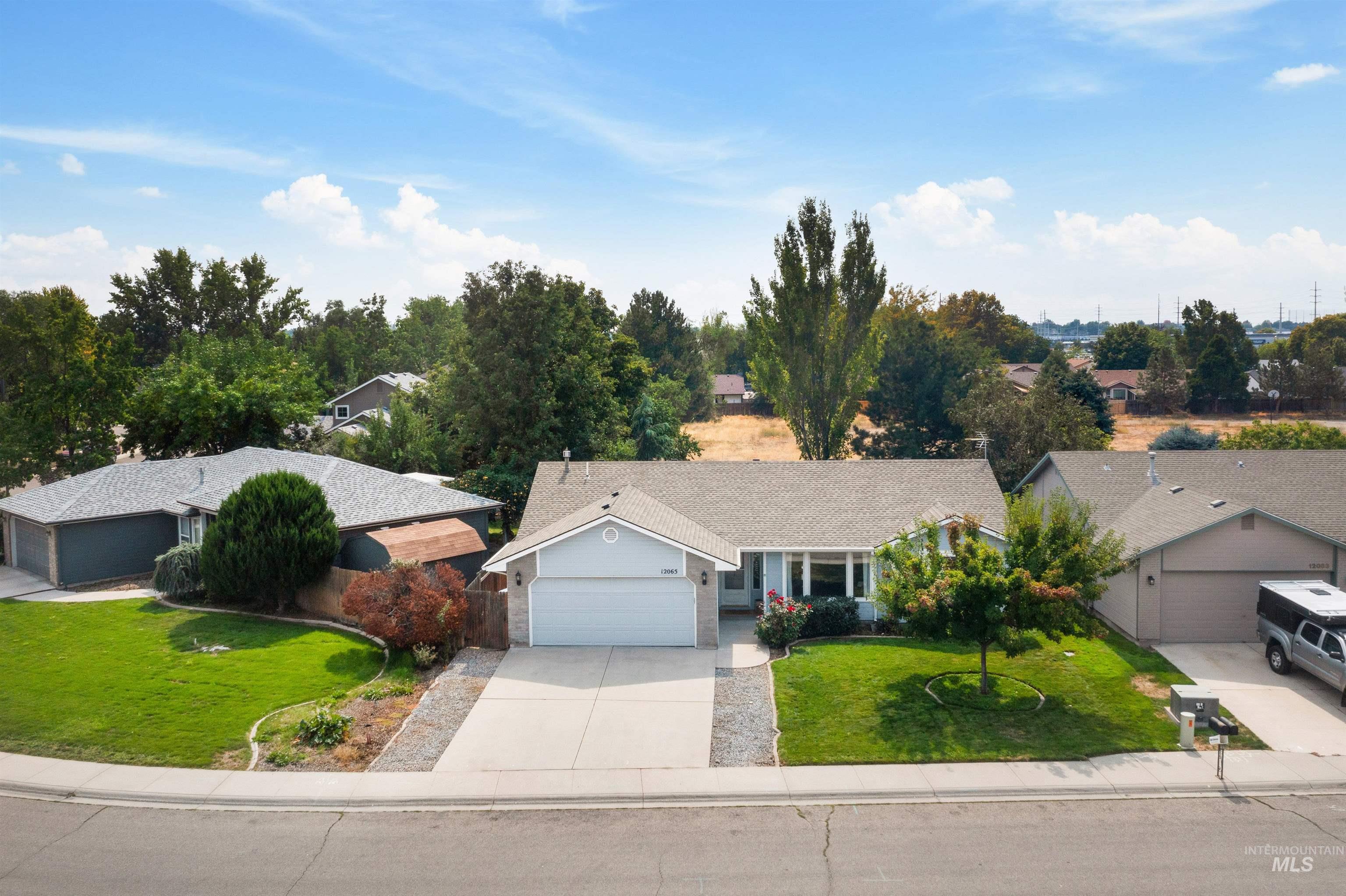 12065 W Mesquite Drive, Boise, Idaho 83713, 3 Bedrooms, 2 Bathrooms, Residential For Sale, Price $400,000, 98961063