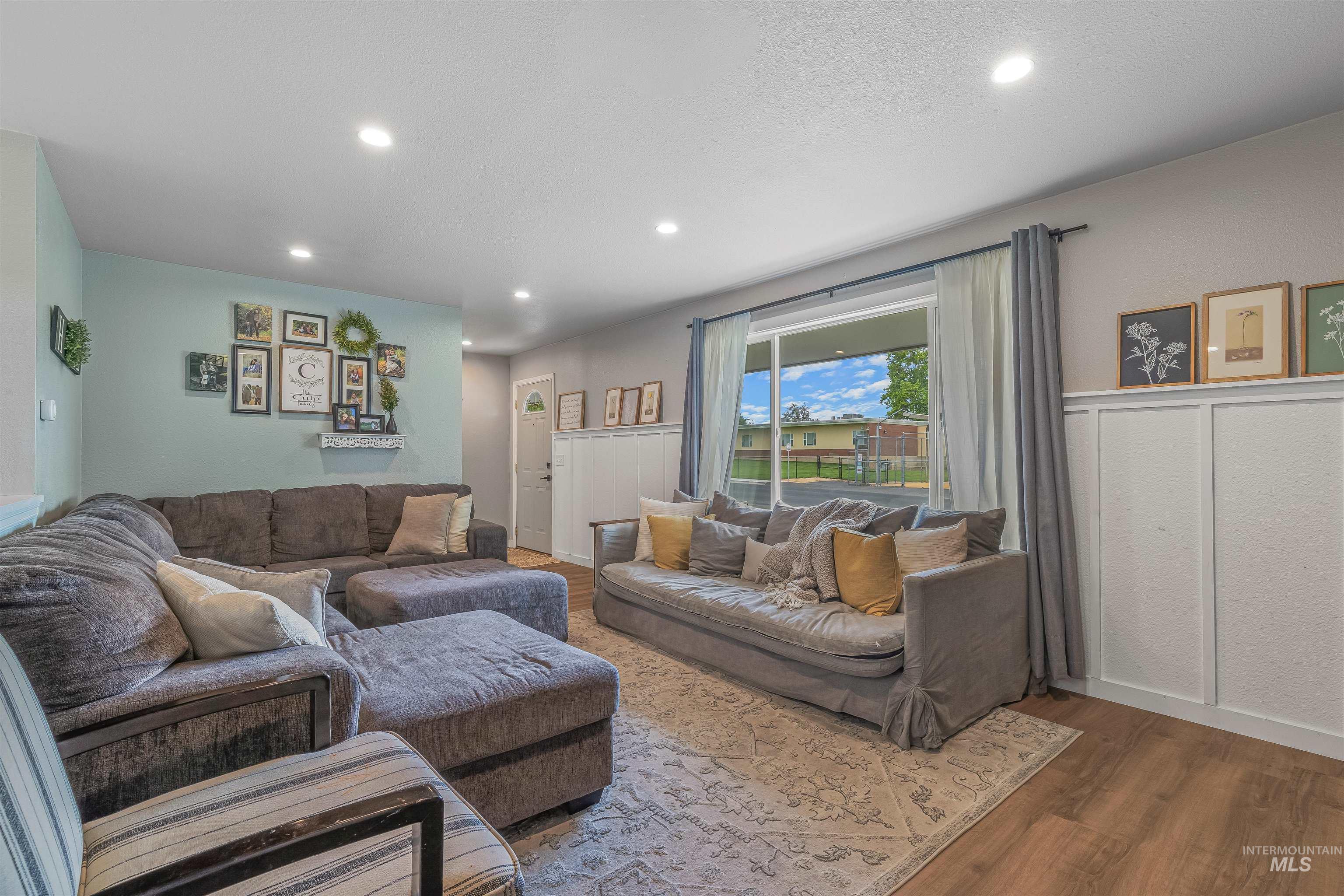 1125 Grelle Ave, Lewiston, Idaho 83501, 5 Bedrooms, 2 Bathrooms, Residential For Sale, Price $395,000, 98961069