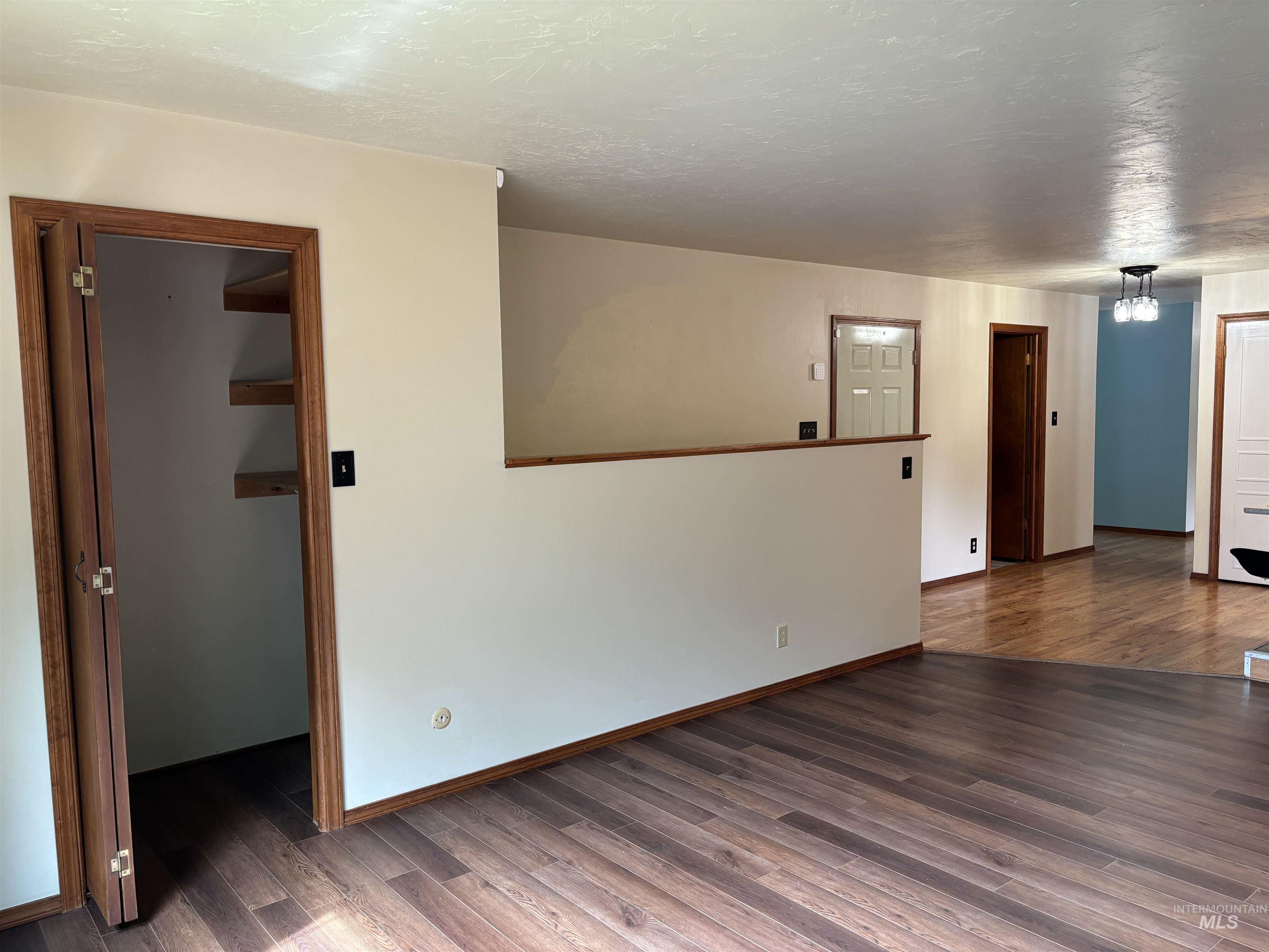 772 Apache Way, Twin Falls, Idaho 83301, 5 Bedrooms, 3 Bathrooms, Residential For Sale, Price $430,000, 98961076