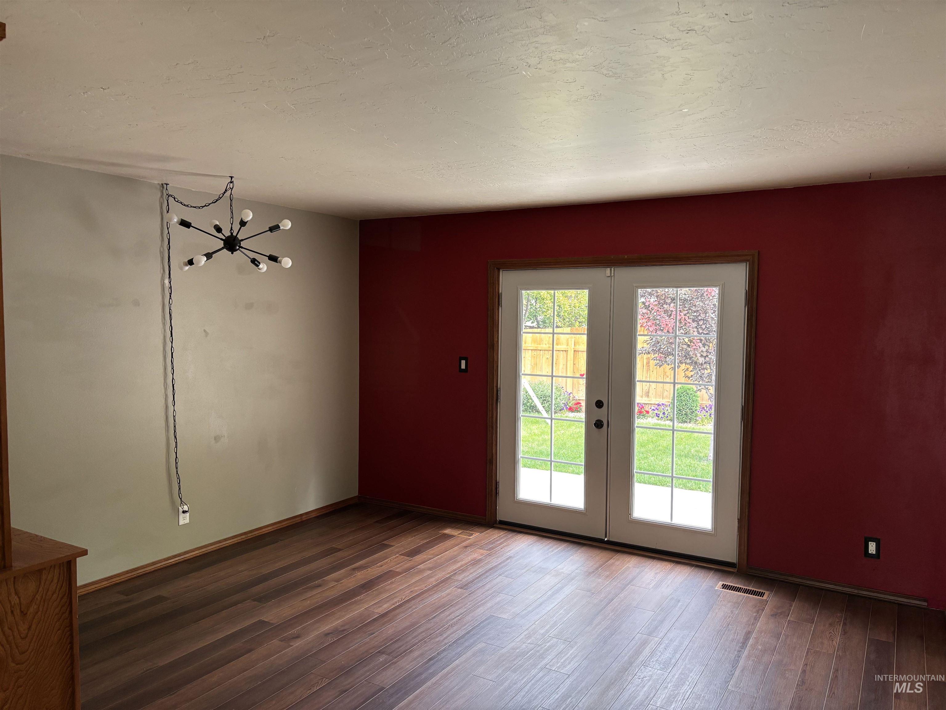 772 Apache Way, Twin Falls, Idaho 83301, 5 Bedrooms, 3 Bathrooms, Residential For Sale, Price $430,000, 98961076