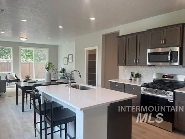 1471 E Prairiefire St, Meridian, Idaho 83646, 2 Bedrooms, 2 Bathrooms, Residential For Sale, Price $442,454, 98961080