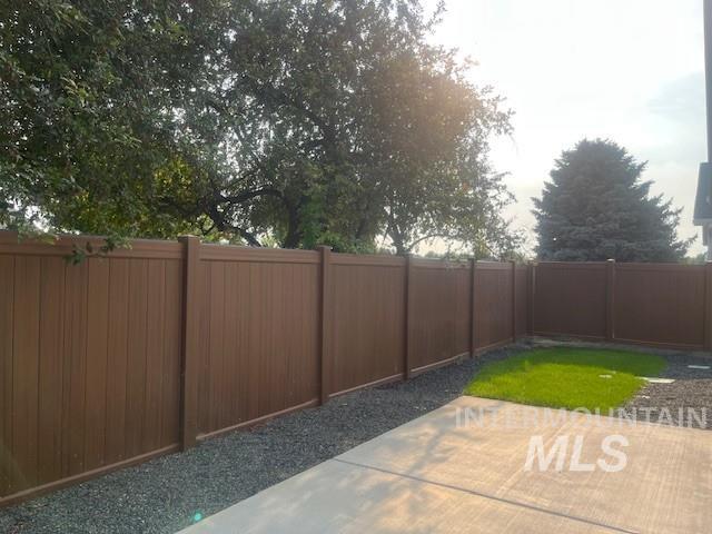 1471 E Prairiefire St, Meridian, Idaho 83646, 2 Bedrooms, 2 Bathrooms, Residential For Sale, Price $442,454, 98961080