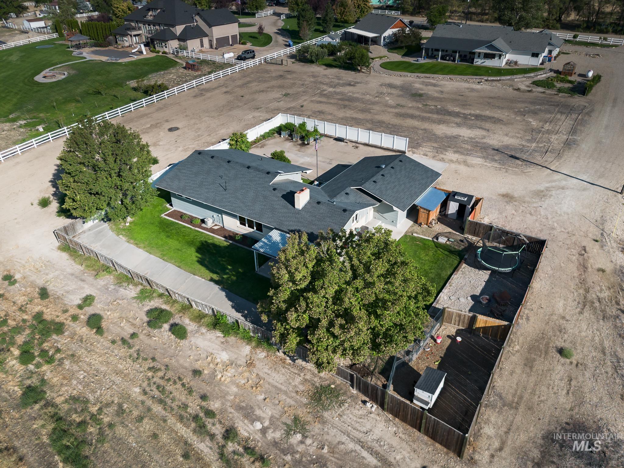Aerial view of property and surrounding area