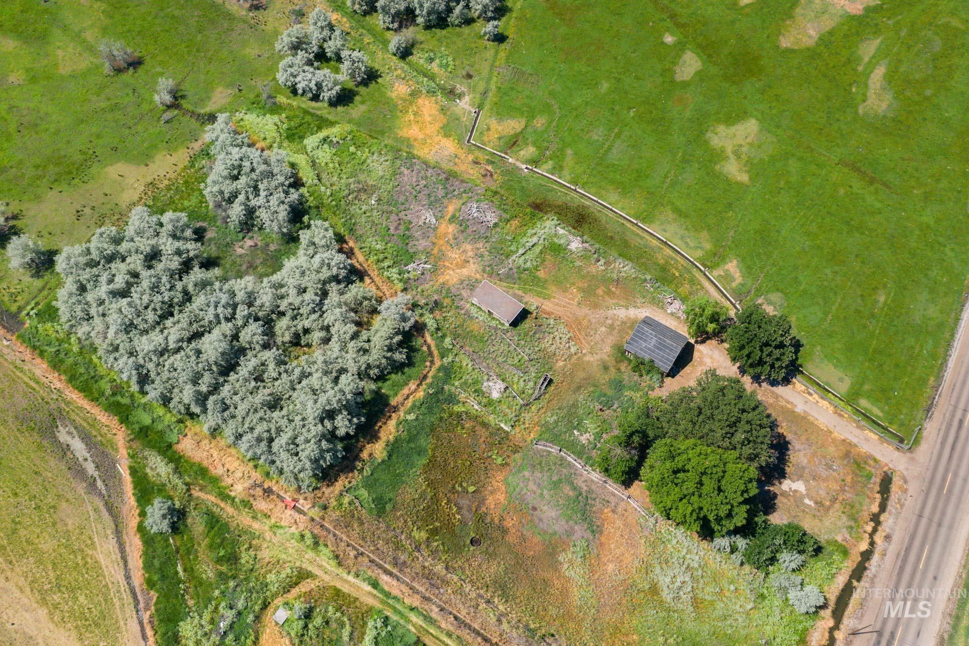 Aerial overview of property's location