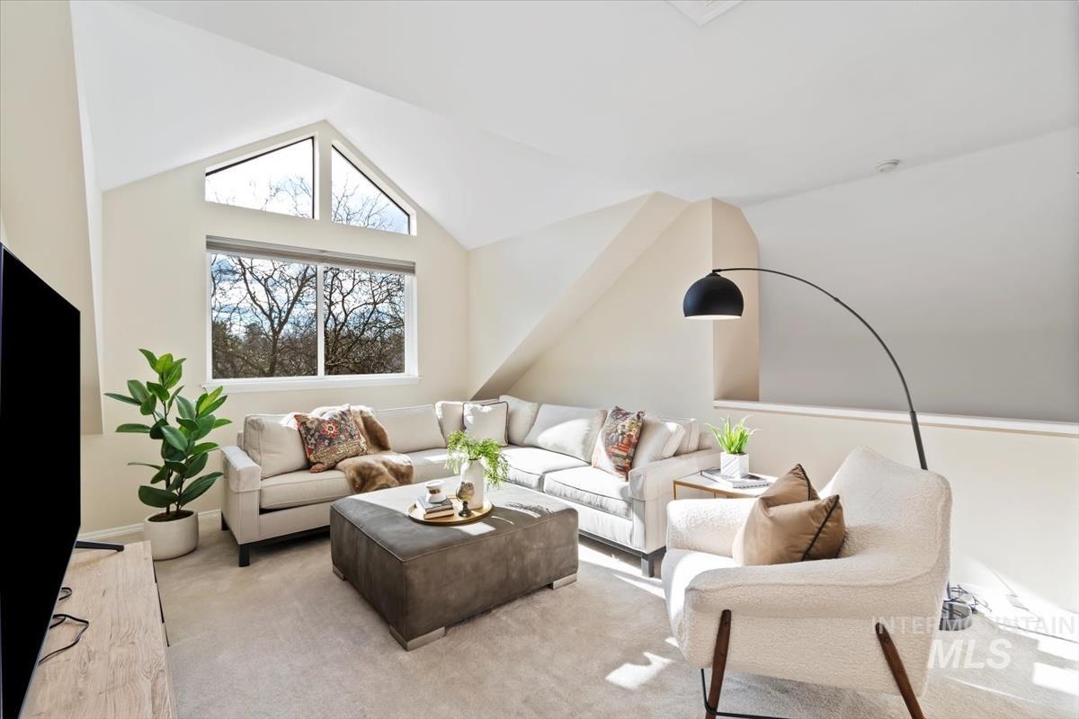 996 E Riverpark Ln, Boise, Idaho 83706, 2 Bedrooms, 2 Bathrooms, Residential For Sale, Price $539,900, 98961105