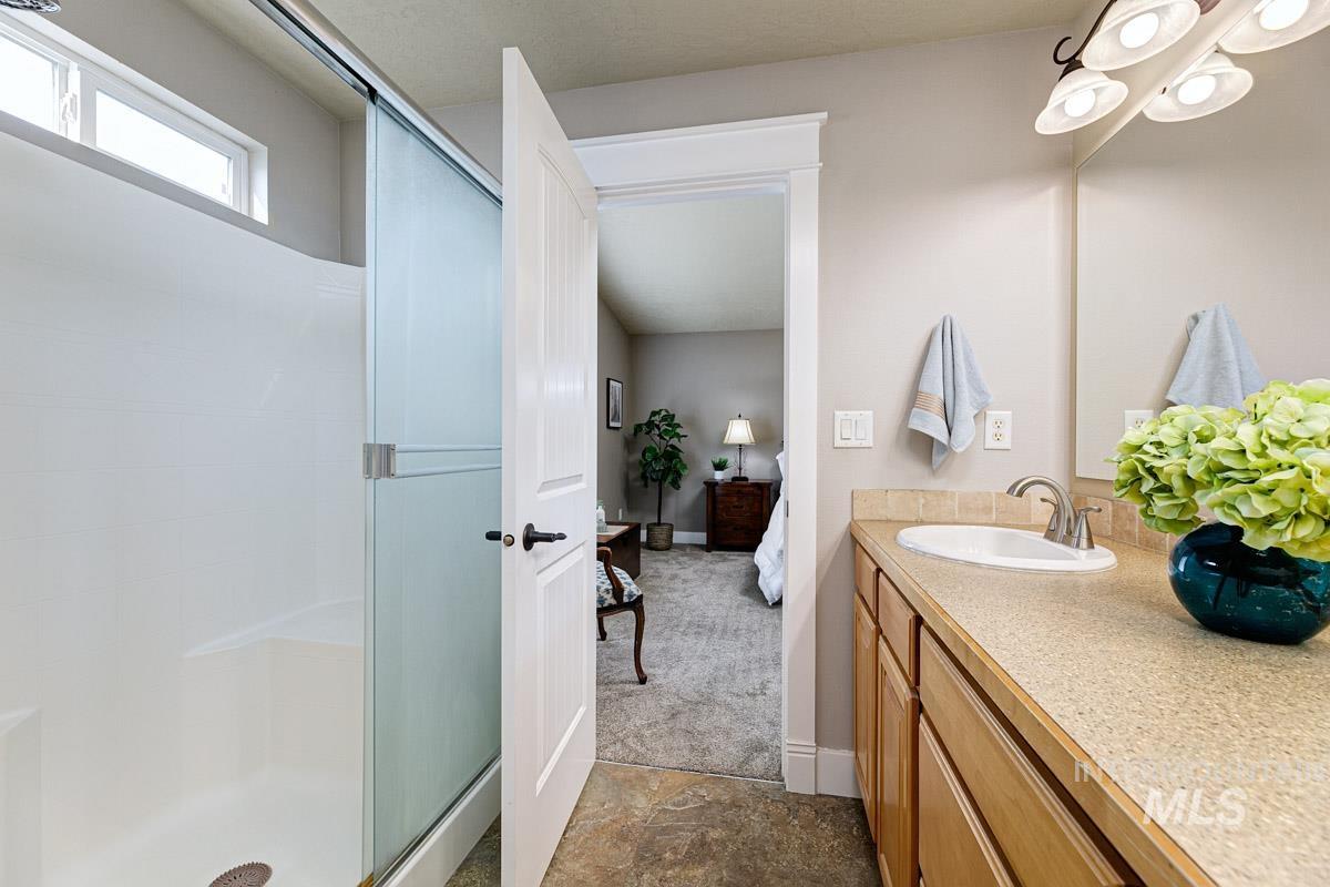 11451 W Tempe, Star, Idaho 83669, 3 Bedrooms, 2 Bathrooms, Residential For Sale, Price $395,000, 98961106