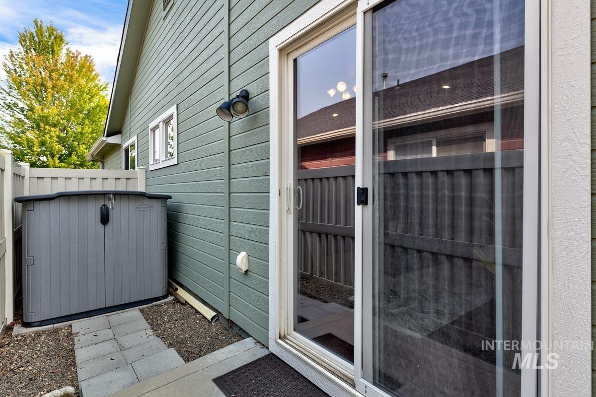 11451 W Tempe, Star, Idaho 83669, 3 Bedrooms, 2 Bathrooms, Residential For Sale, Price $395,000, 98961106