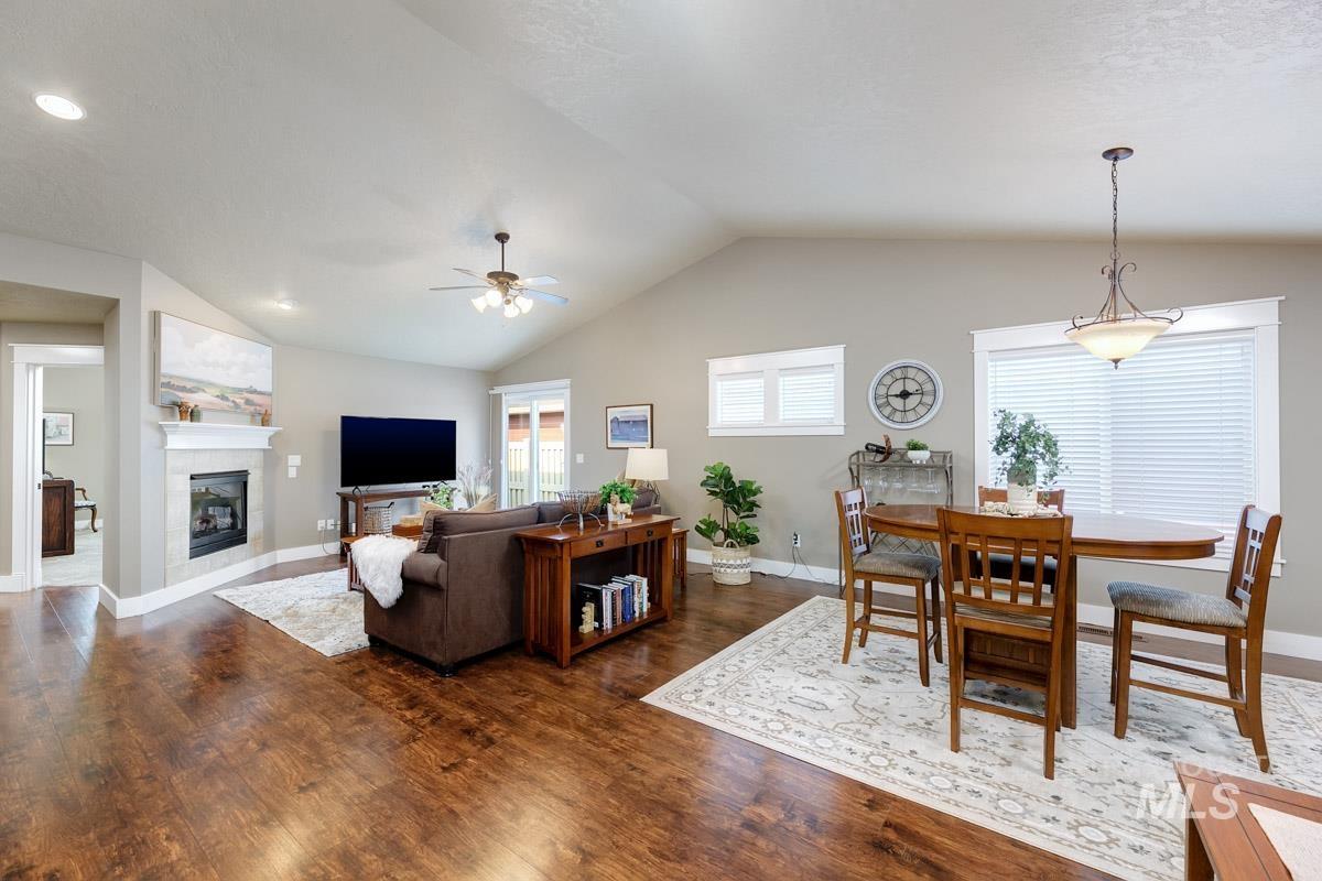 11451 W Tempe, Star, Idaho 83669, 3 Bedrooms, 2 Bathrooms, Residential For Sale, Price $395,000, 98961106