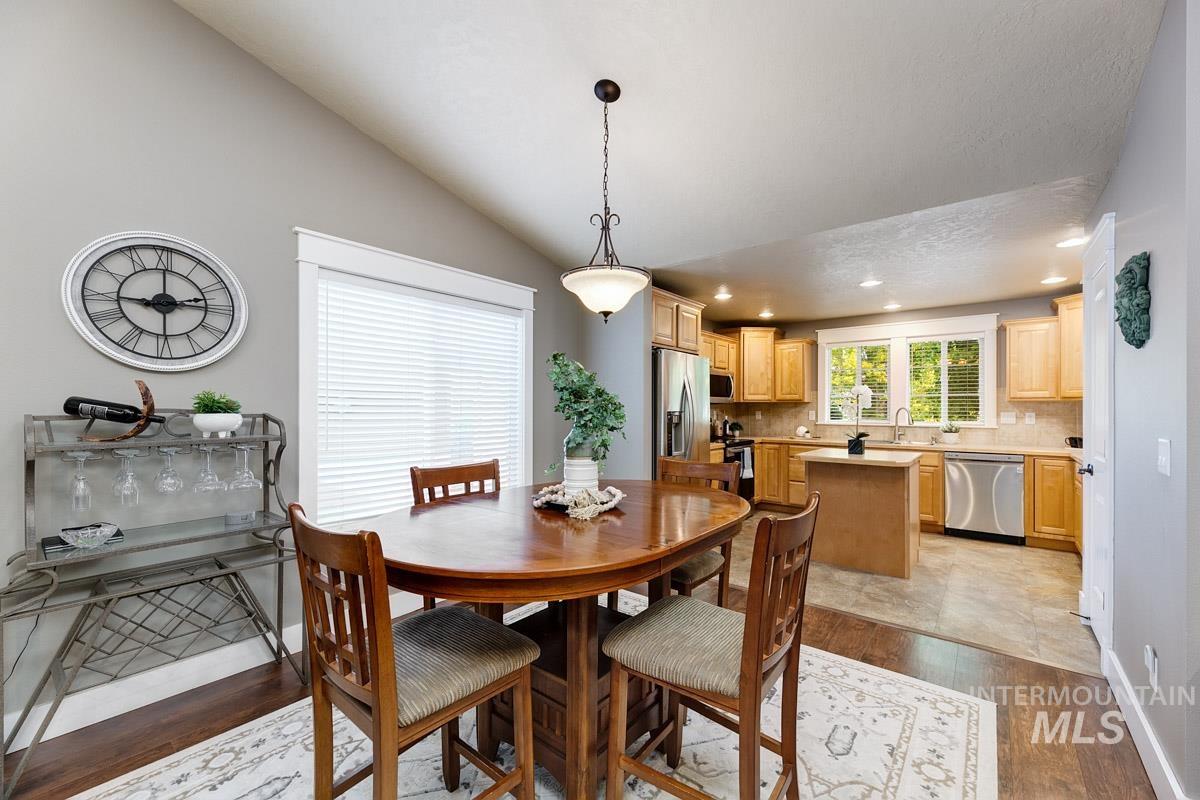 11451 W Tempe, Star, Idaho 83669, 3 Bedrooms, 2 Bathrooms, Residential For Sale, Price $395,000, 98961106
