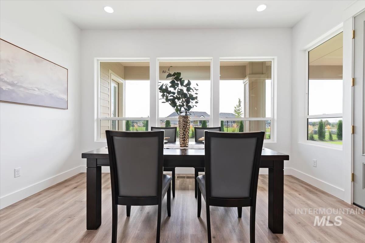 7131 E Chicken Hawk Loop, Nampa, Idaho 83686, 3 Bedrooms, 3.5 Bathrooms, Residential For Sale, Price $999,900, 98961108