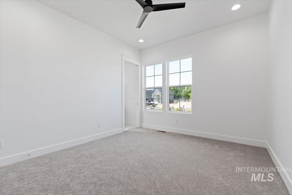 7131 E Chicken Hawk Loop, Nampa, Idaho 83686, 3 Bedrooms, 3.5 Bathrooms, Residential For Sale, Price $999,900, 98961108