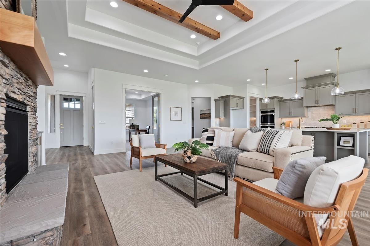 7131 E Chicken Hawk Loop, Nampa, Idaho 83686, 3 Bedrooms, 3.5 Bathrooms, Residential For Sale, Price $999,900, 98961108