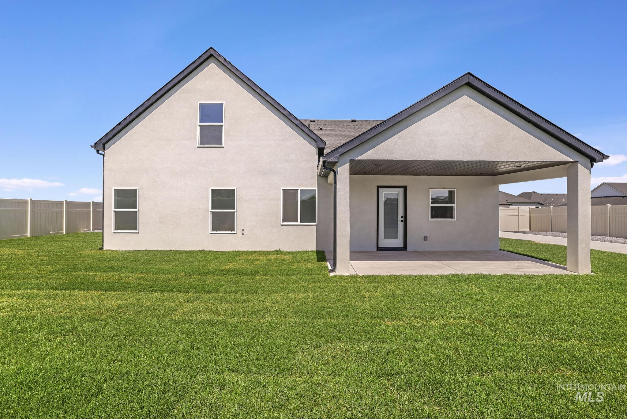 2233 Kooskia Loop, Twin Falls, Idaho 83301-5994, 4 Bedrooms, 3 Bathrooms, Residential For Sale, Price $595,000, 98961110