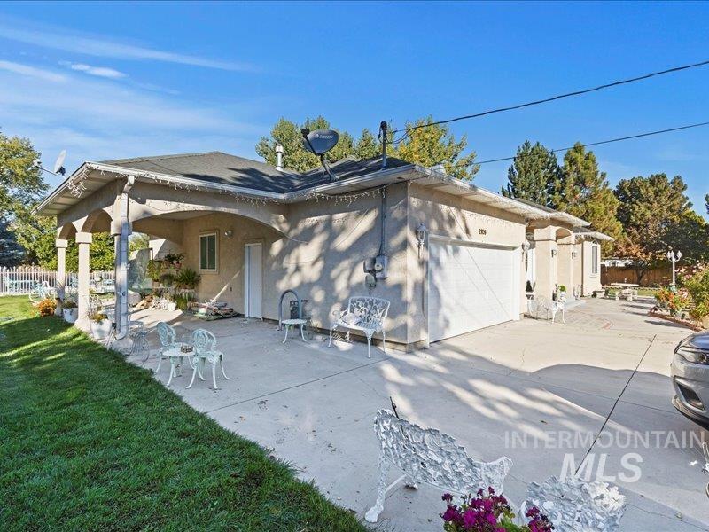 2109 S Happy Valley, Nampa, Idaho 83686, 4 Bedrooms, 3.5 Bathrooms, Residential For Sale, Price $650,000, 98961113