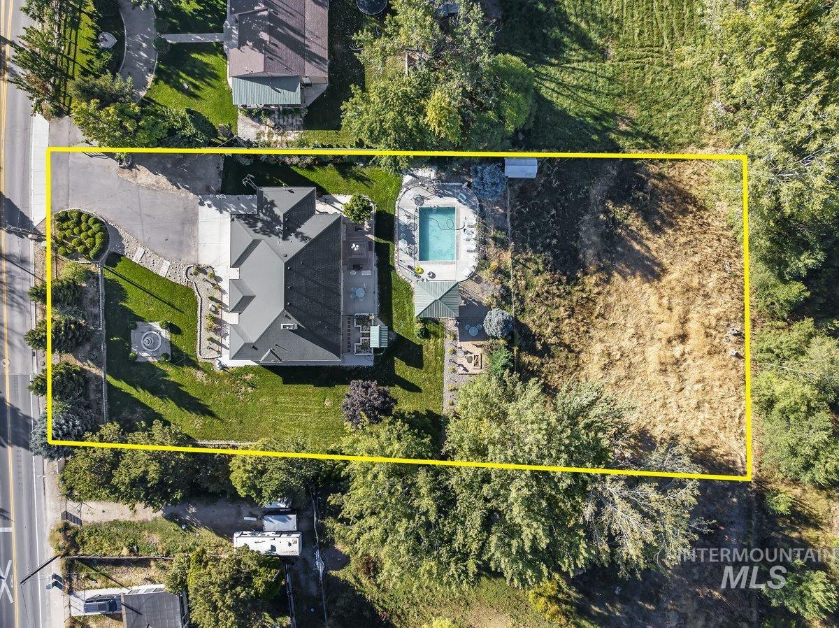 2109 S Happy Valley, Nampa, Idaho 83686, 4 Bedrooms, 3.5 Bathrooms, Residential For Sale, Price $650,000, 98961113