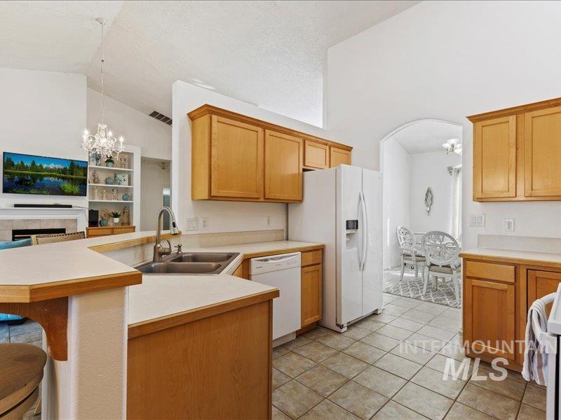 2109 S Happy Valley, Nampa, Idaho 83686, 4 Bedrooms, 3.5 Bathrooms, Residential For Sale, Price $650,000, 98961113