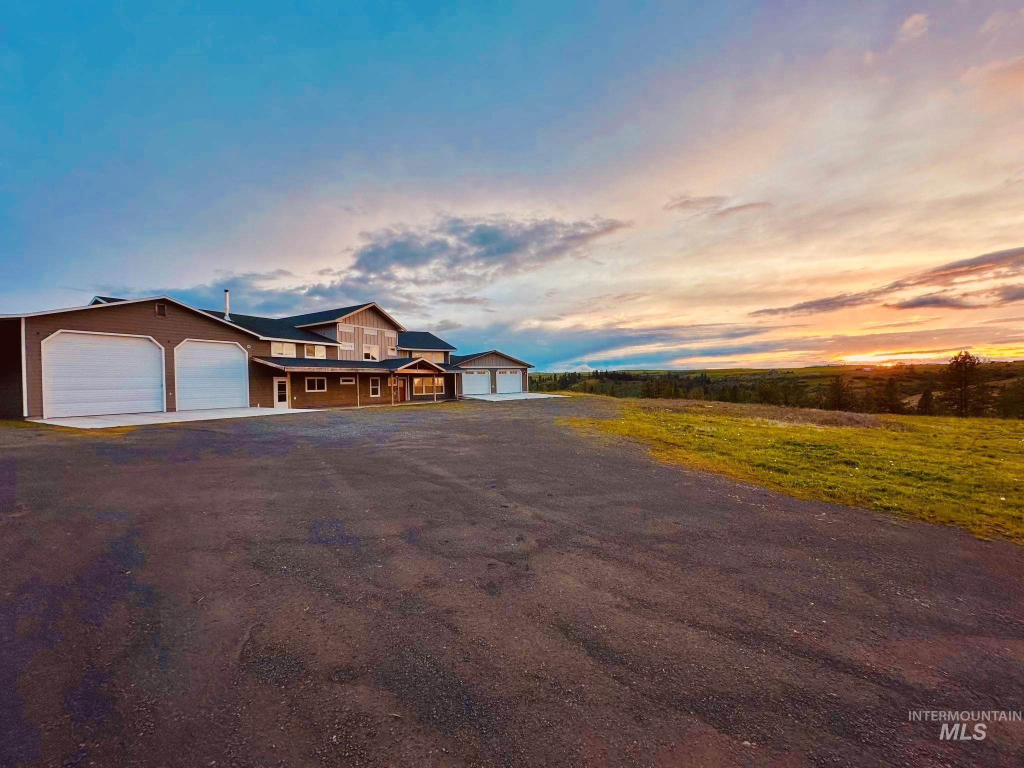 188 Golden Acres Dr, Grangeville, Idaho 83530, 4 Bedrooms, 4 Bathrooms, Residential For Sale, Price $1,349,000, 98961125