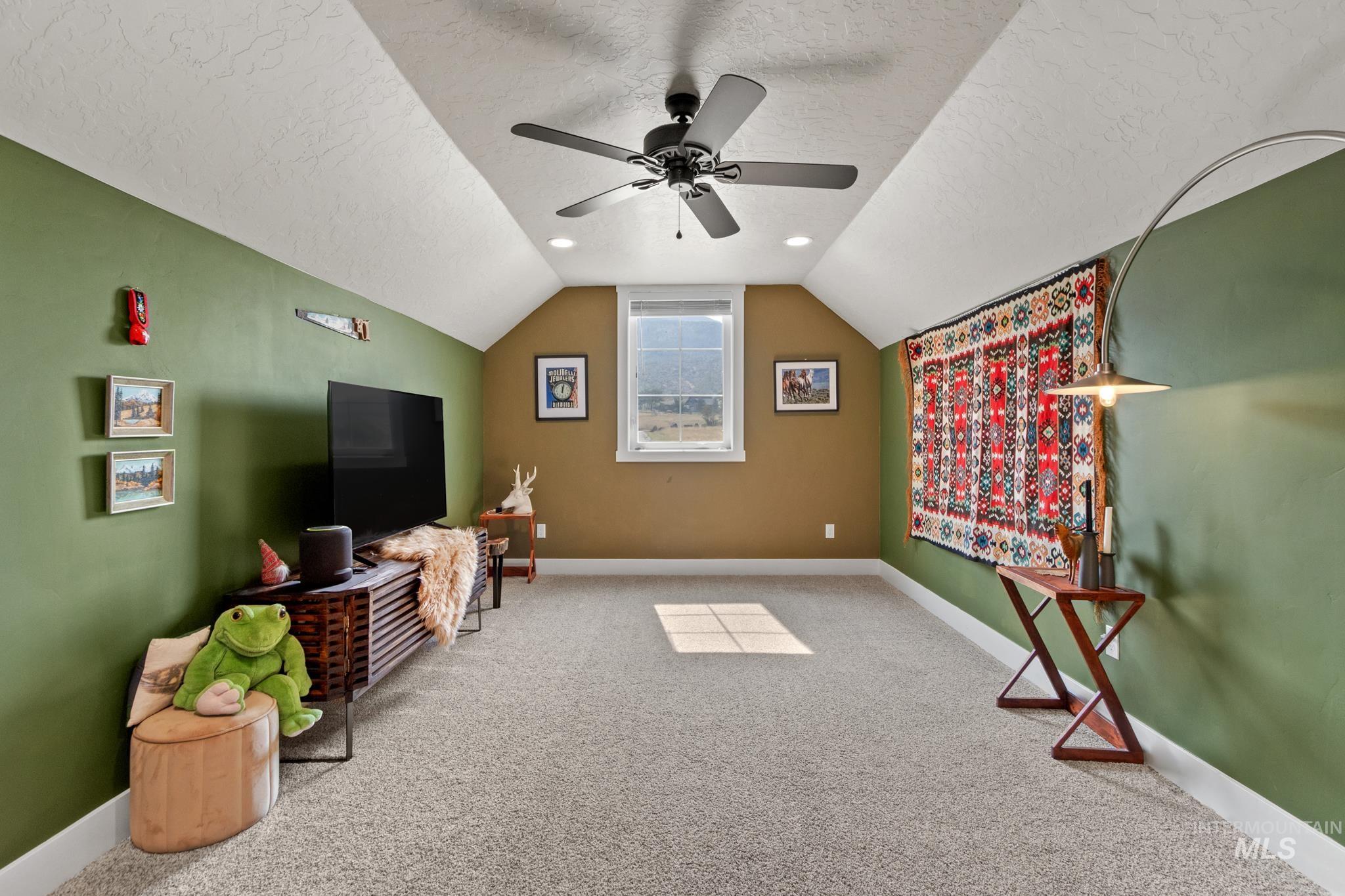 9 Mount Heinen Drive, Boise, Idaho 83716, 3 Bedrooms, 2.5 Bathrooms, Residential For Sale, Price $989,000, 98961131