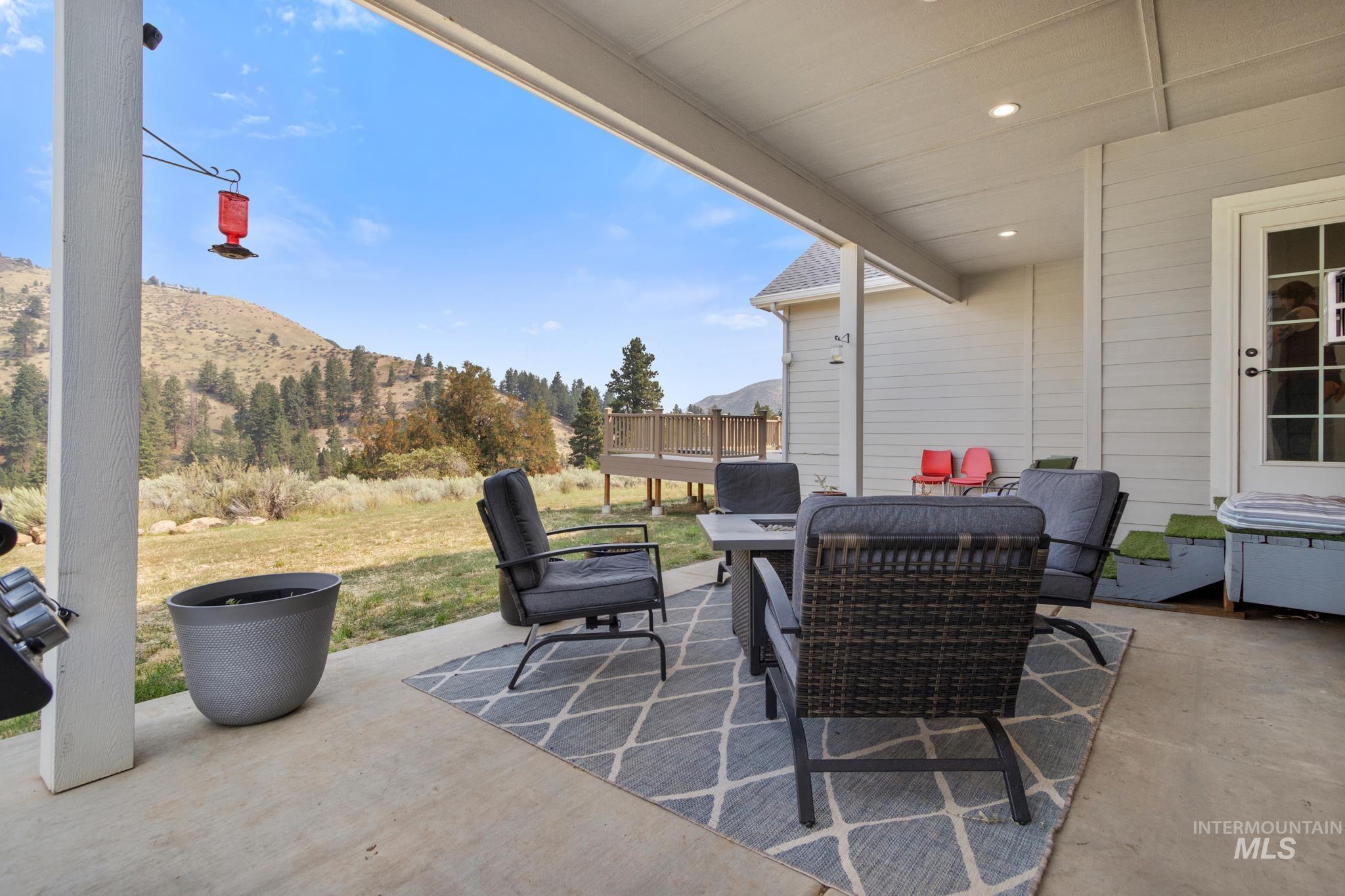 9 Mount Heinen Drive, Boise, Idaho 83716, 3 Bedrooms, 2.5 Bathrooms, Residential For Sale, Price $989,000, 98961131