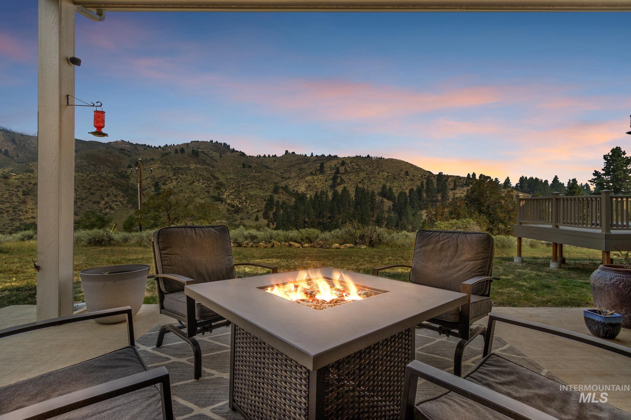 9 Mount Heinen Drive, Boise, Idaho 83716, 3 Bedrooms, 2.5 Bathrooms, Residential For Sale, Price $989,000, 98961131