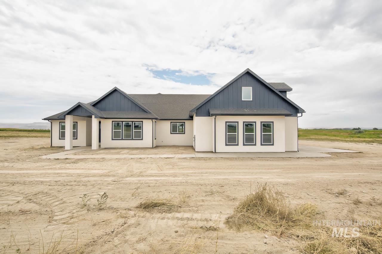 25889 Clydesdale Lane, Parma, Idaho 83660-0000, 4 Bedrooms, 3.5 Bathrooms, Residential For Sale, Price $1,267,200, 98961134