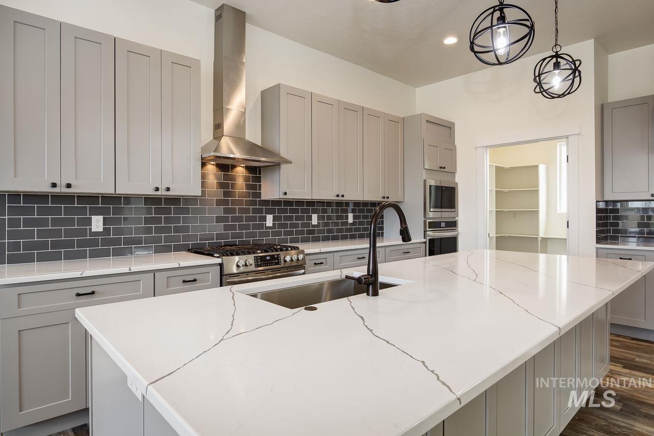 25889 Clydesdale Lane, Parma, Idaho 83660-0000, 4 Bedrooms, 3.5 Bathrooms, Residential For Sale, Price $1,267,200, 98961134