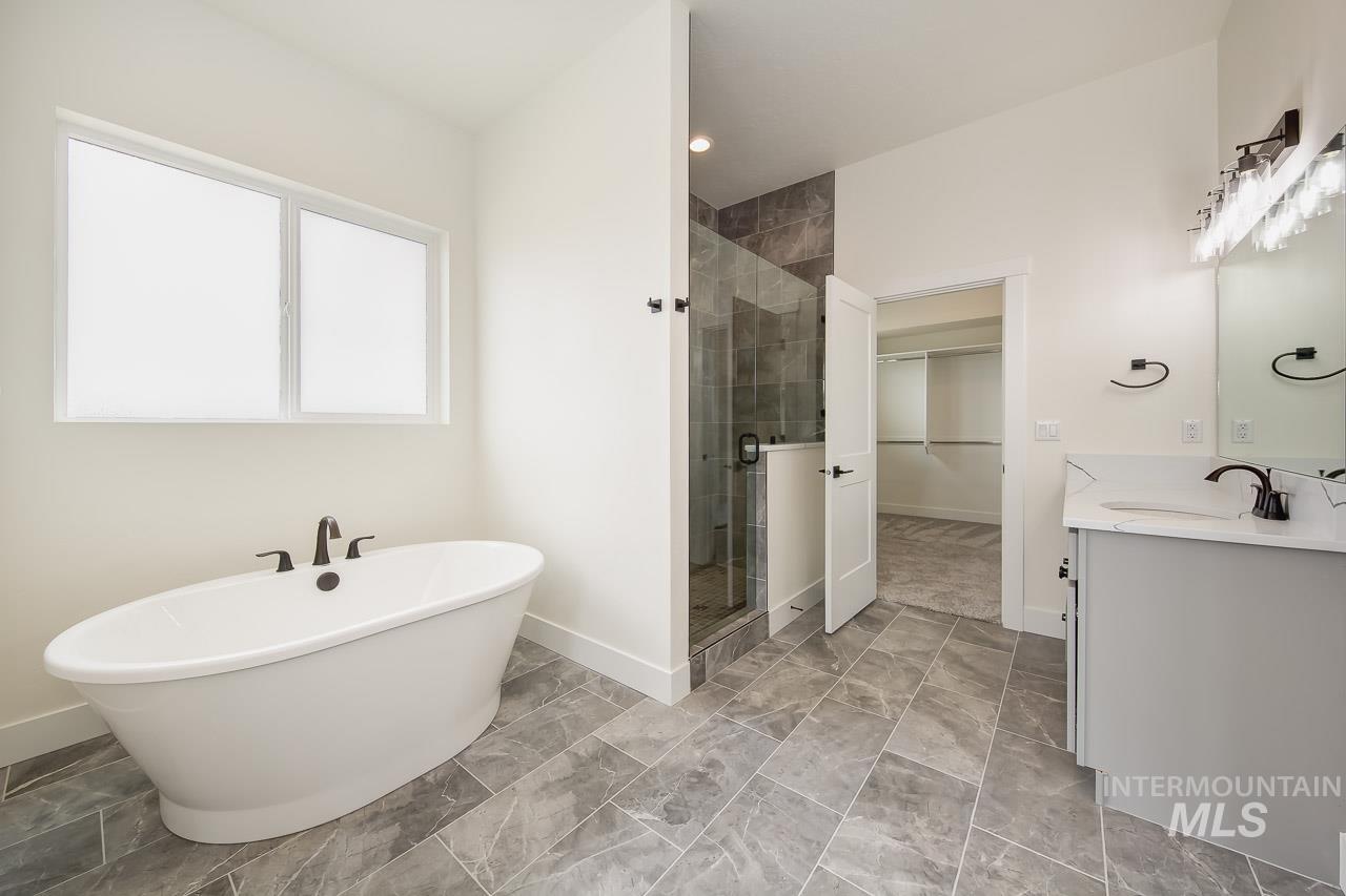25889 Clydesdale Lane, Parma, Idaho 83660-0000, 4 Bedrooms, 3.5 Bathrooms, Residential For Sale, Price $1,267,200, 98961134