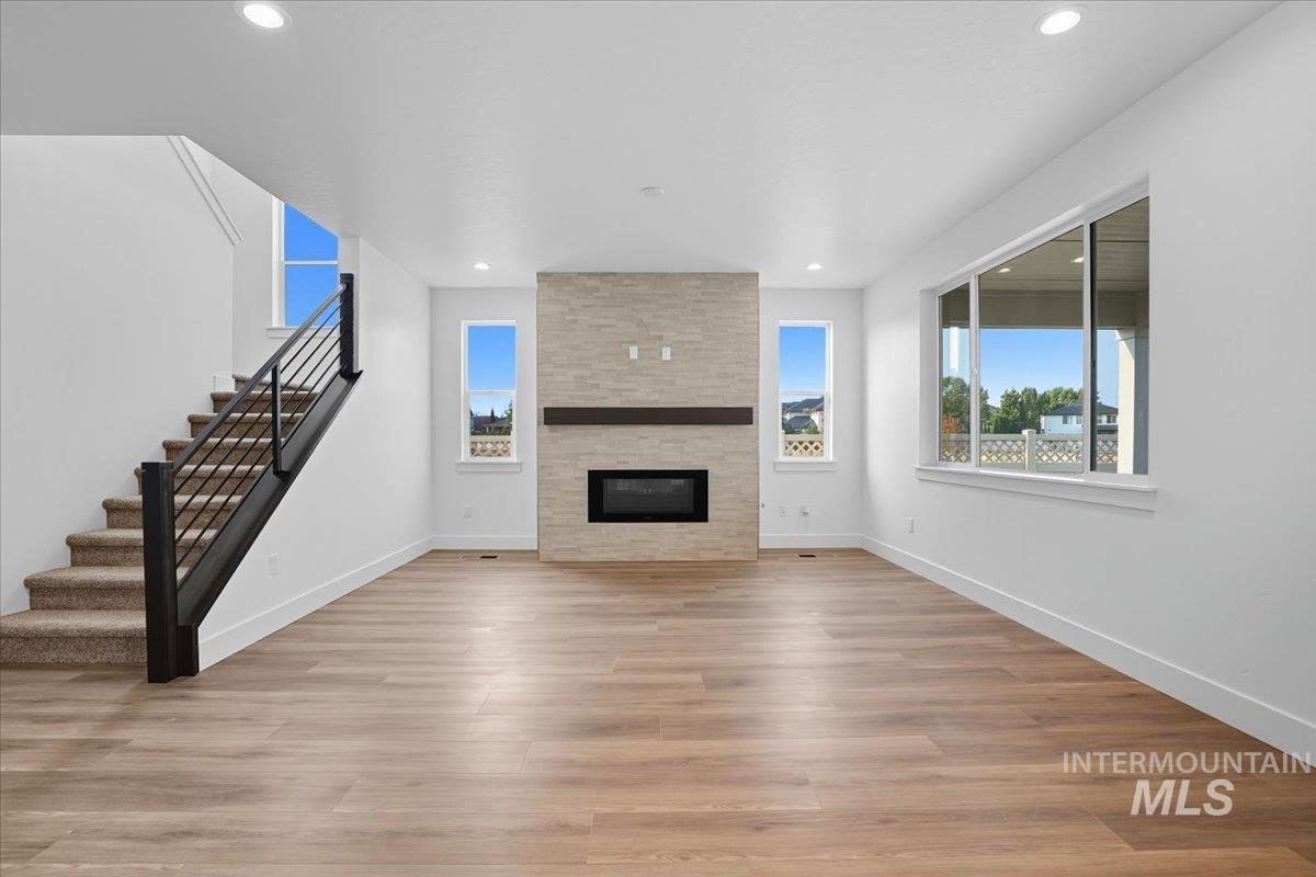 6080 N Senita Hills Ave, Meridian, Idaho 83646, 4 Bedrooms, 2.5 Bathrooms, Residential For Sale, Price $639,990, 98961142