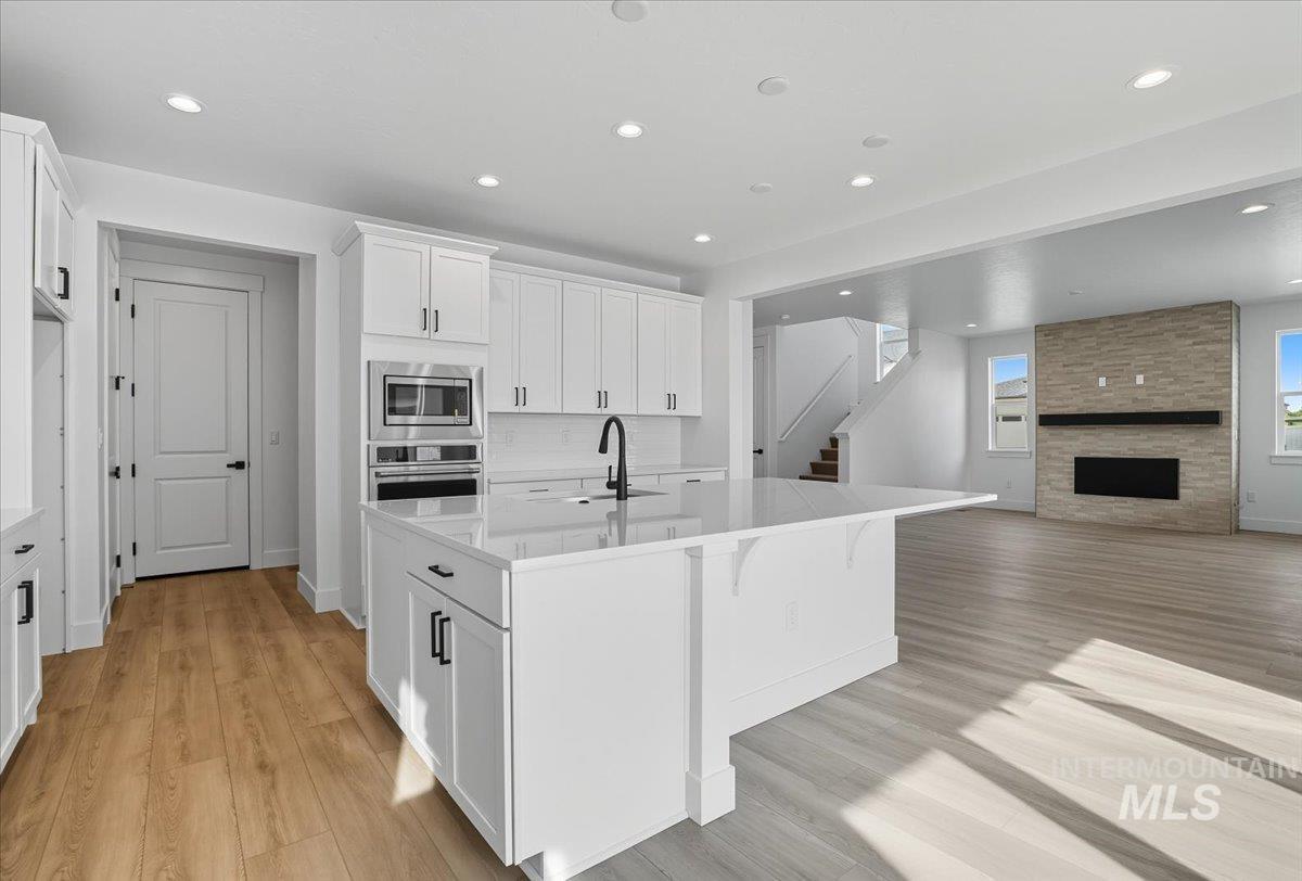 6141 N Torva Ave, Meridian, Idaho 83646, 4 Bedrooms, 2.5 Bathrooms, Residential For Sale, Price $639,990, 98961143