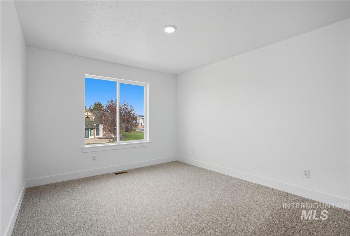 6117 N Torva Ave, Meridian, Idaho 83646, 4 Bedrooms, 2.5 Bathrooms, Residential For Sale, Price $649,990, 98961144