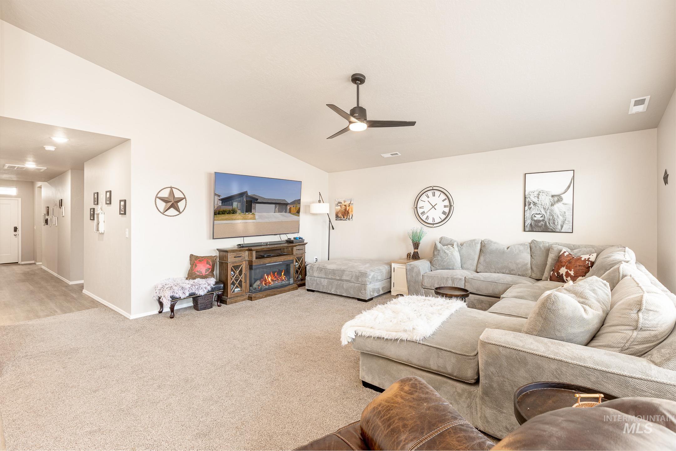 13546 Nisene, Caldwell, Idaho 83607, 4 Bedrooms, 2 Bathrooms, Residential For Sale, Price $408,900, 98961145