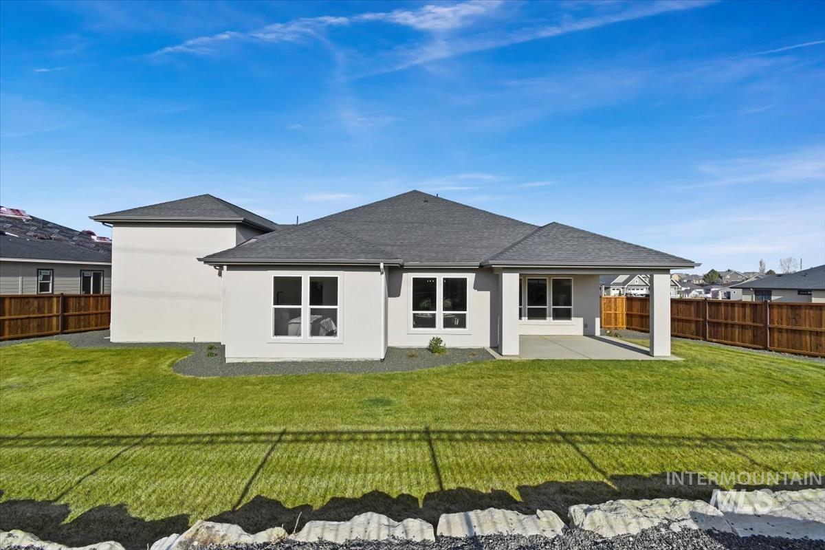 2084 N Hurtsville Ave., Kuna, Idaho 83634, 3 Bedrooms, 3 Bathrooms, Residential For Sale, Price $819,880, 98961152
