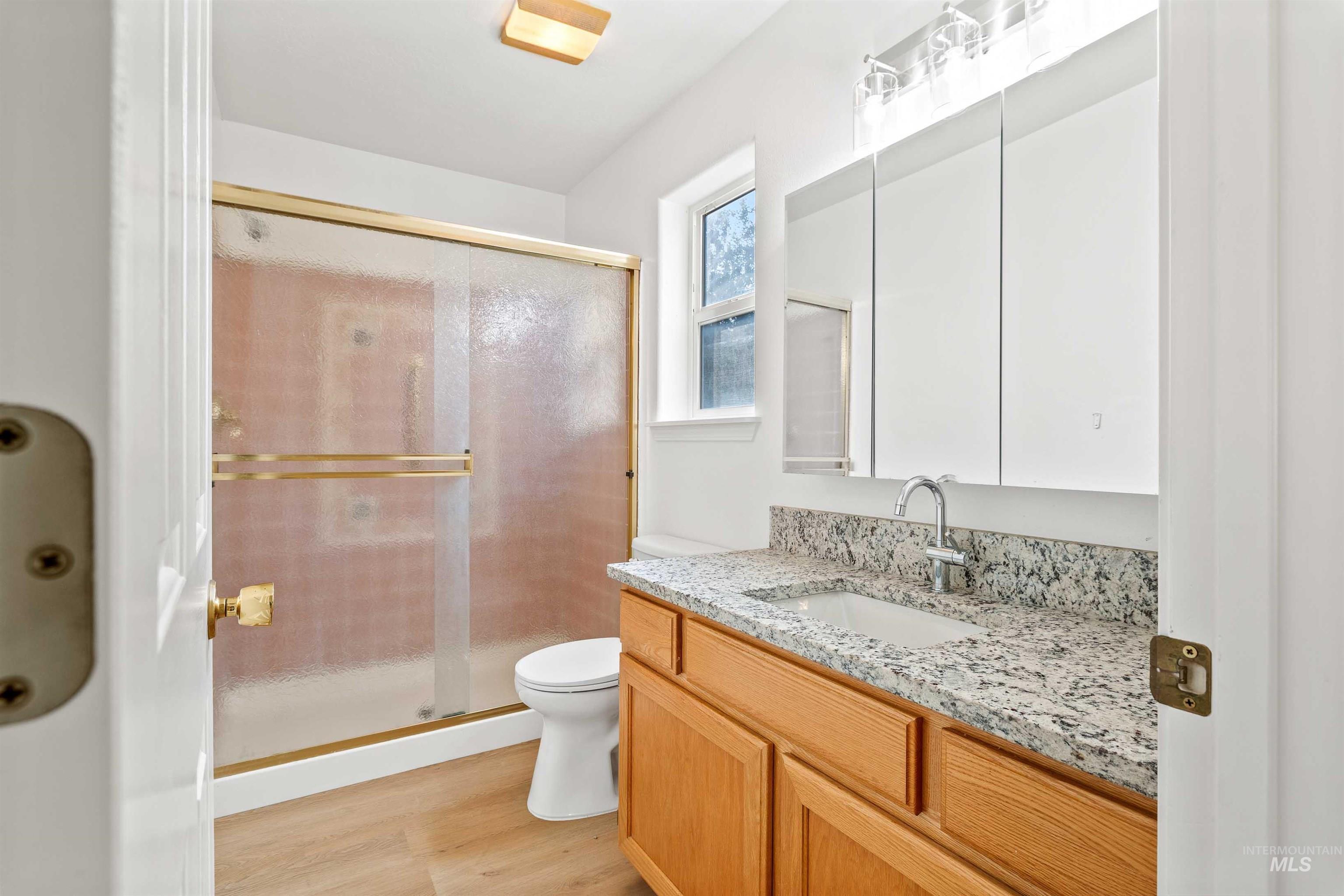 1428 Saddler St, Twin Falls, Idaho 83301-2007, 3 Bedrooms, 2 Bathrooms, Residential For Sale, Price $345,000, 98961162
