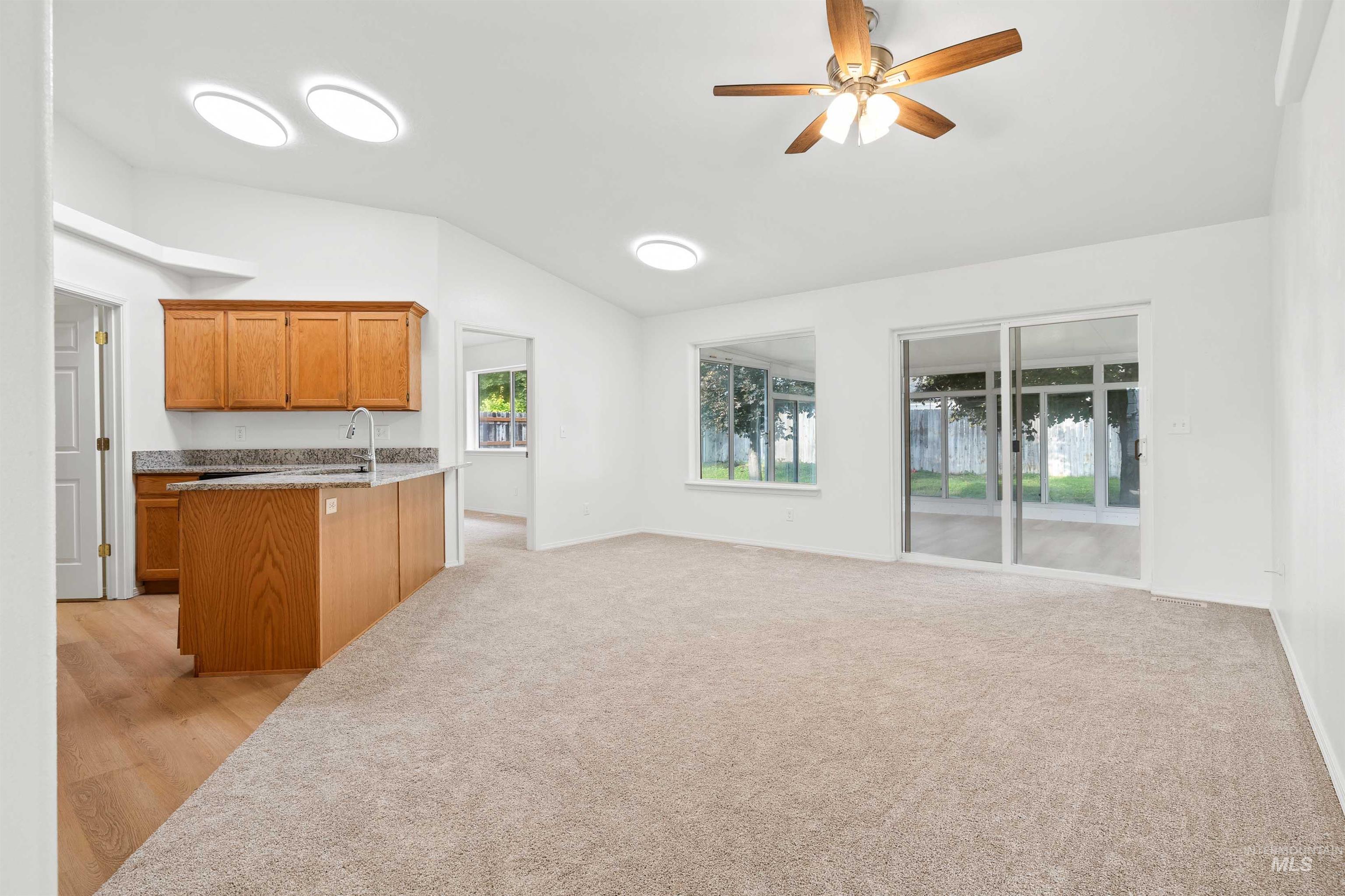 1428 Saddler St, Twin Falls, Idaho 83301-2007, 3 Bedrooms, 2 Bathrooms, Residential For Sale, Price $345,000, 98961162