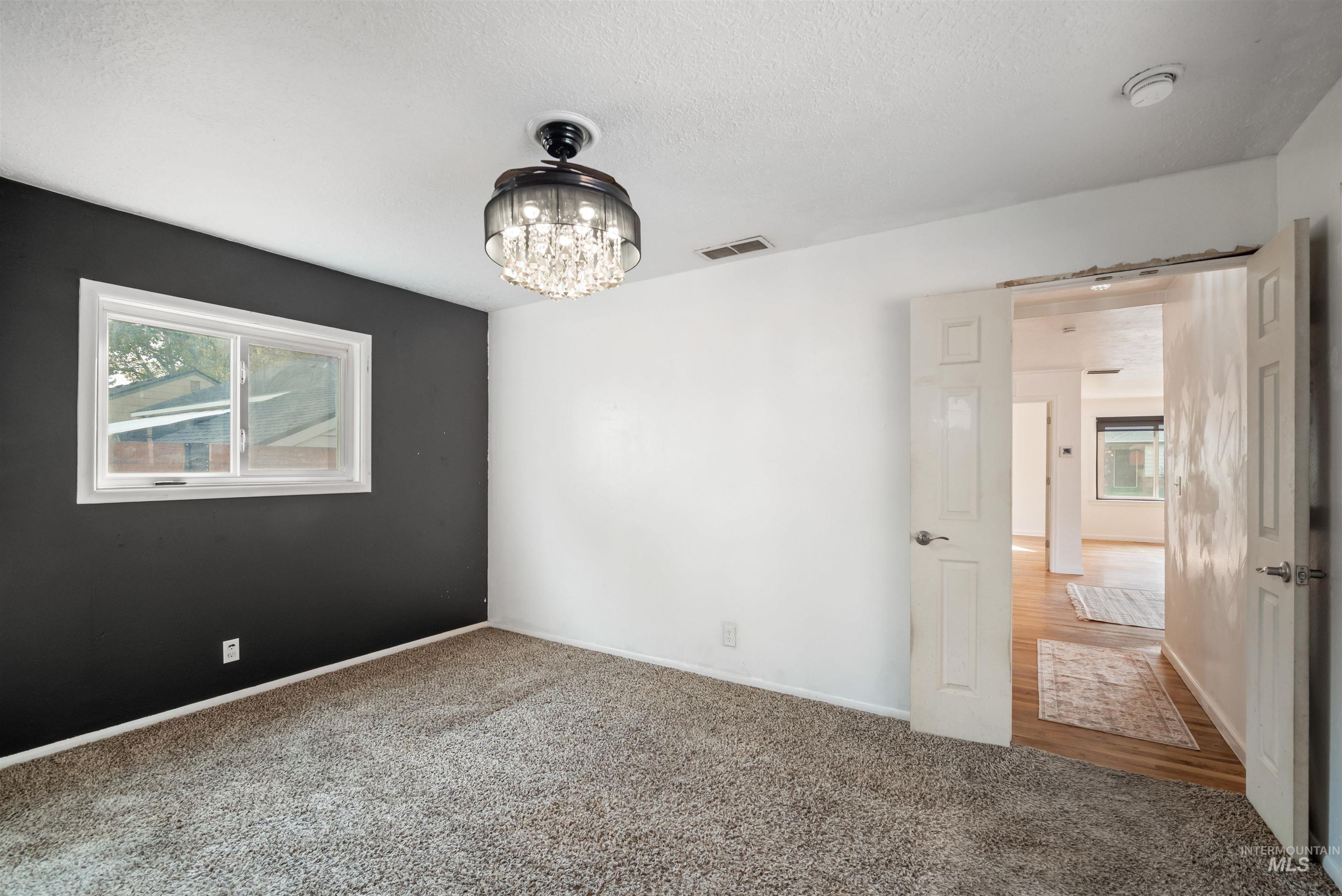 618 S Pearl St, Boise, Idaho 83705, 3 Bedrooms, 2 Bathrooms, Residential For Sale, Price $444,900, 98961176