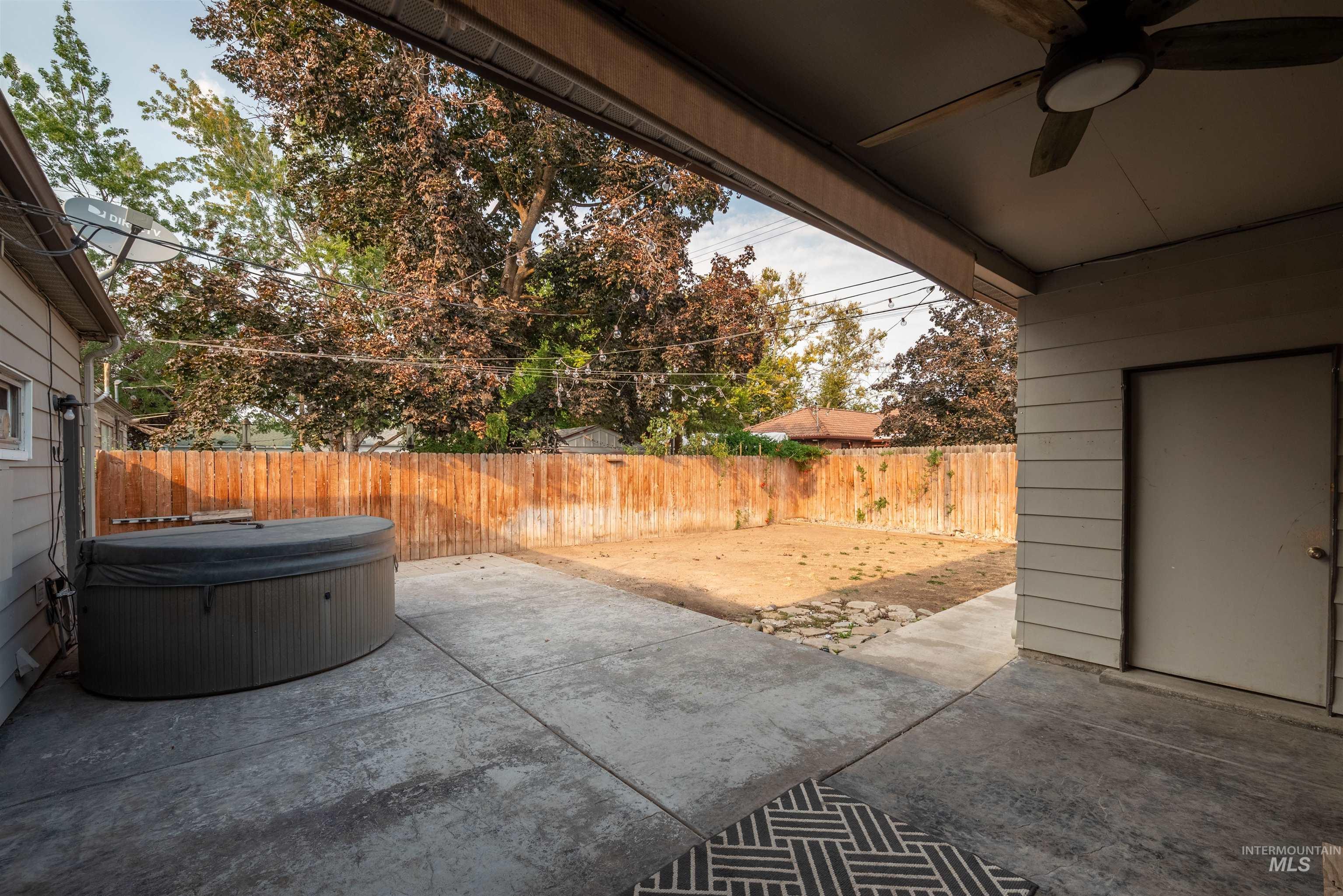 618 S Pearl St, Boise, Idaho 83705, 3 Bedrooms, 2 Bathrooms, Residential For Sale, Price $444,900, 98961176