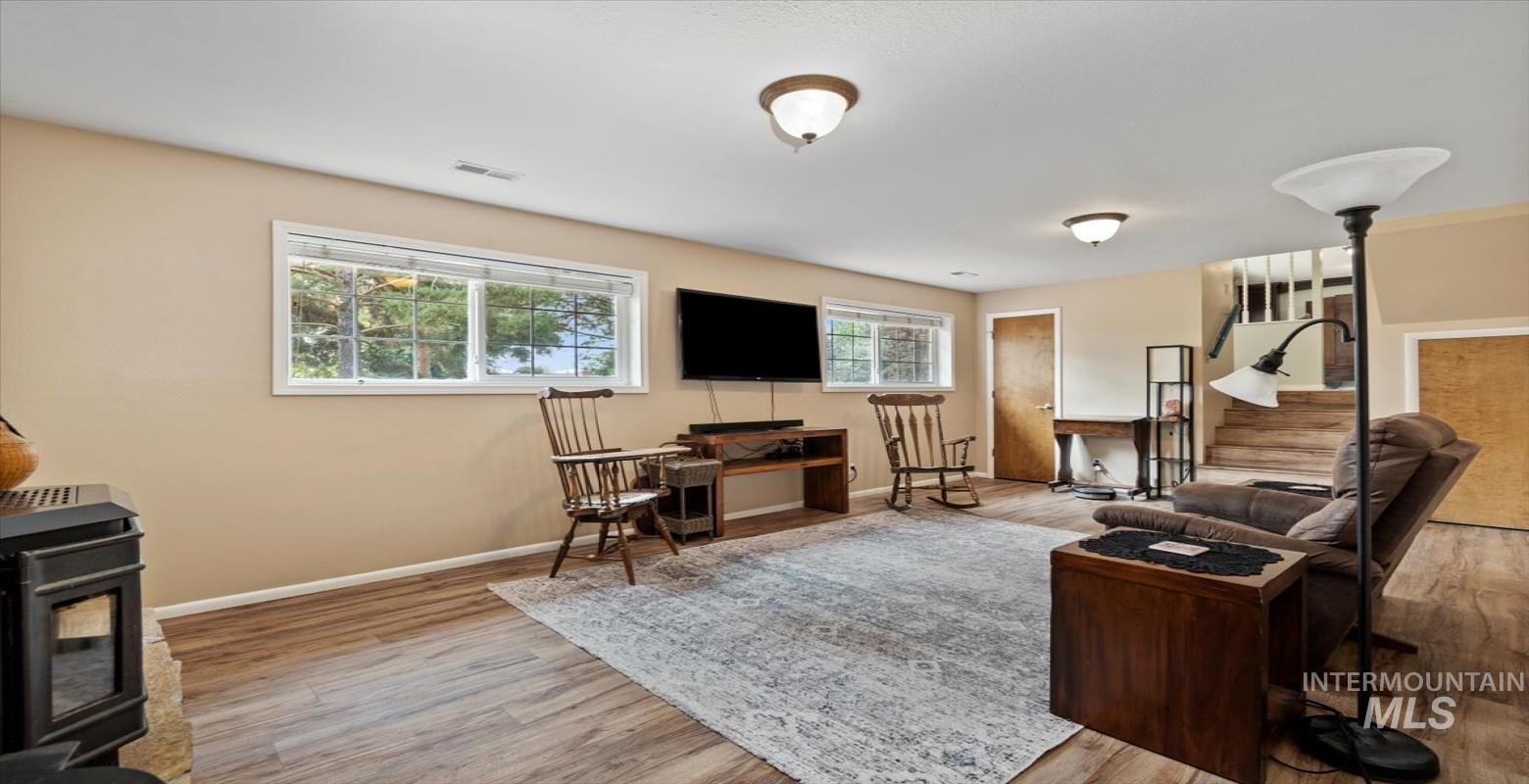 7412 S Glenridge View Drive, Boise, Idaho 83709, 4 Bedrooms, 3 Bathrooms, Residential For Sale, Price $549,900, 98961177