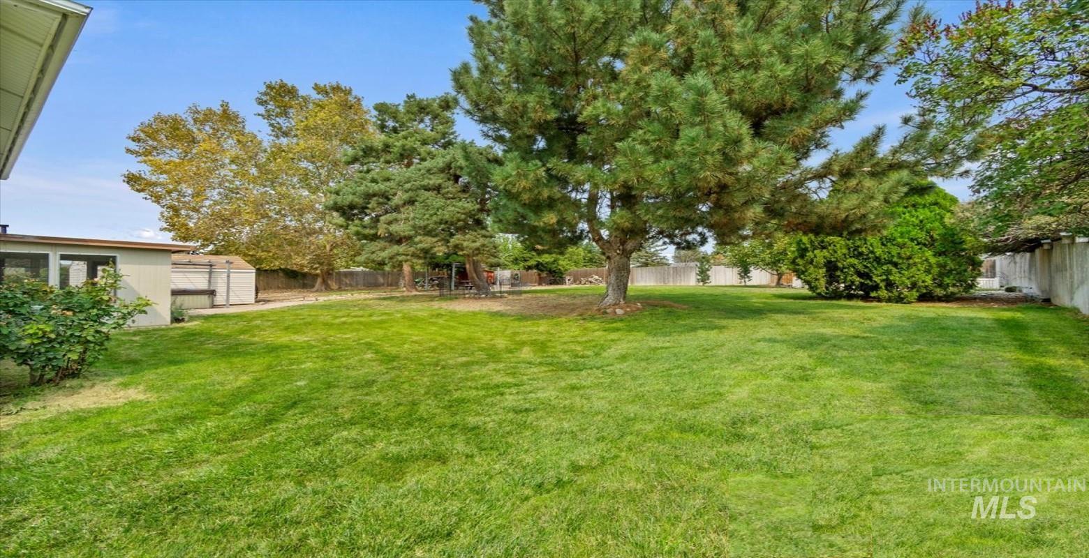 7412 S Glenridge View Drive, Boise, Idaho 83709, 4 Bedrooms, 3 Bathrooms, Residential For Sale, Price $549,900, 98961177