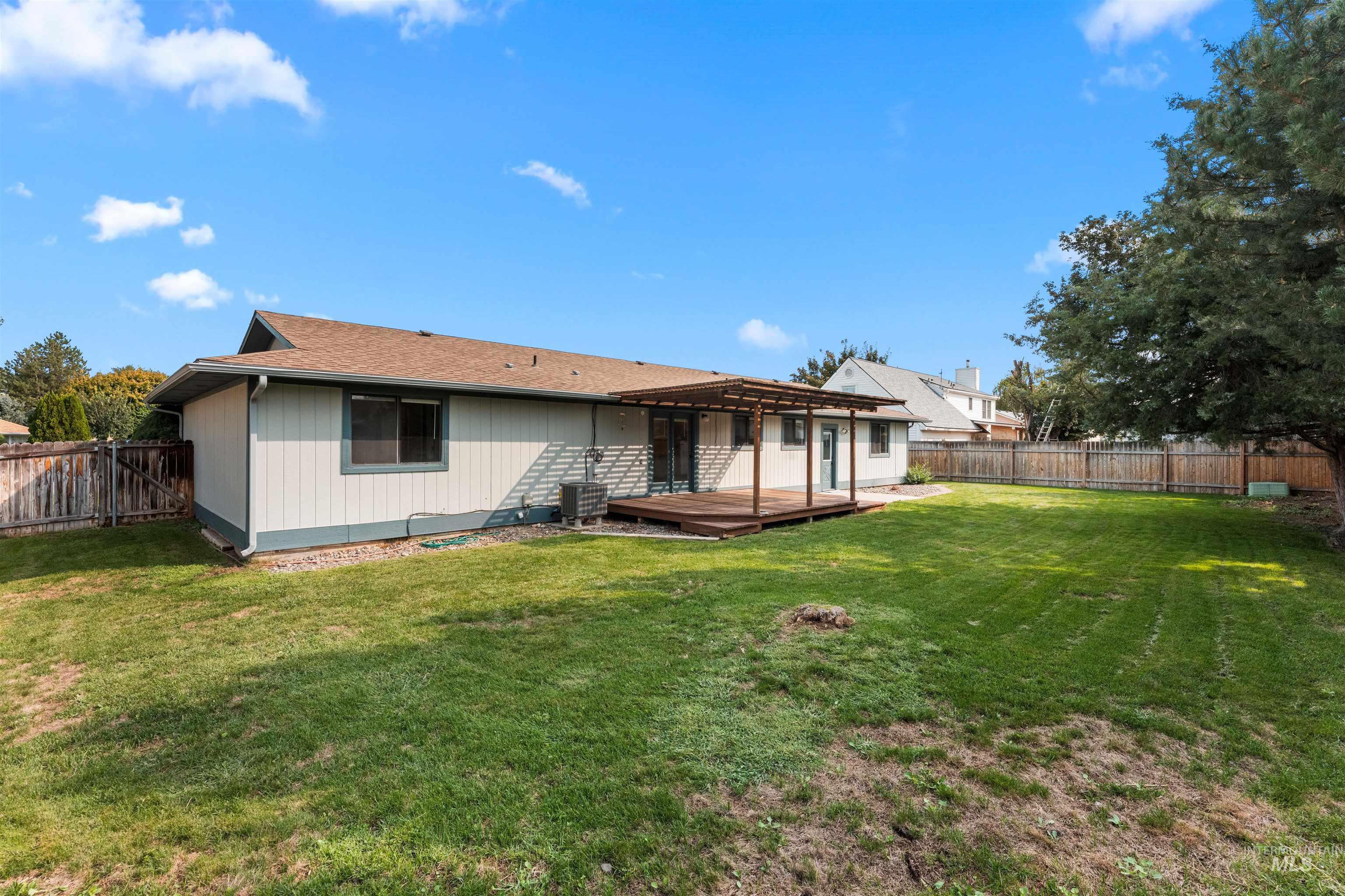 701 W Bridger, Nampa, Idaho 83651, 3 Bedrooms, 2 Bathrooms, Residential For Sale, Price $364,900, 98961178