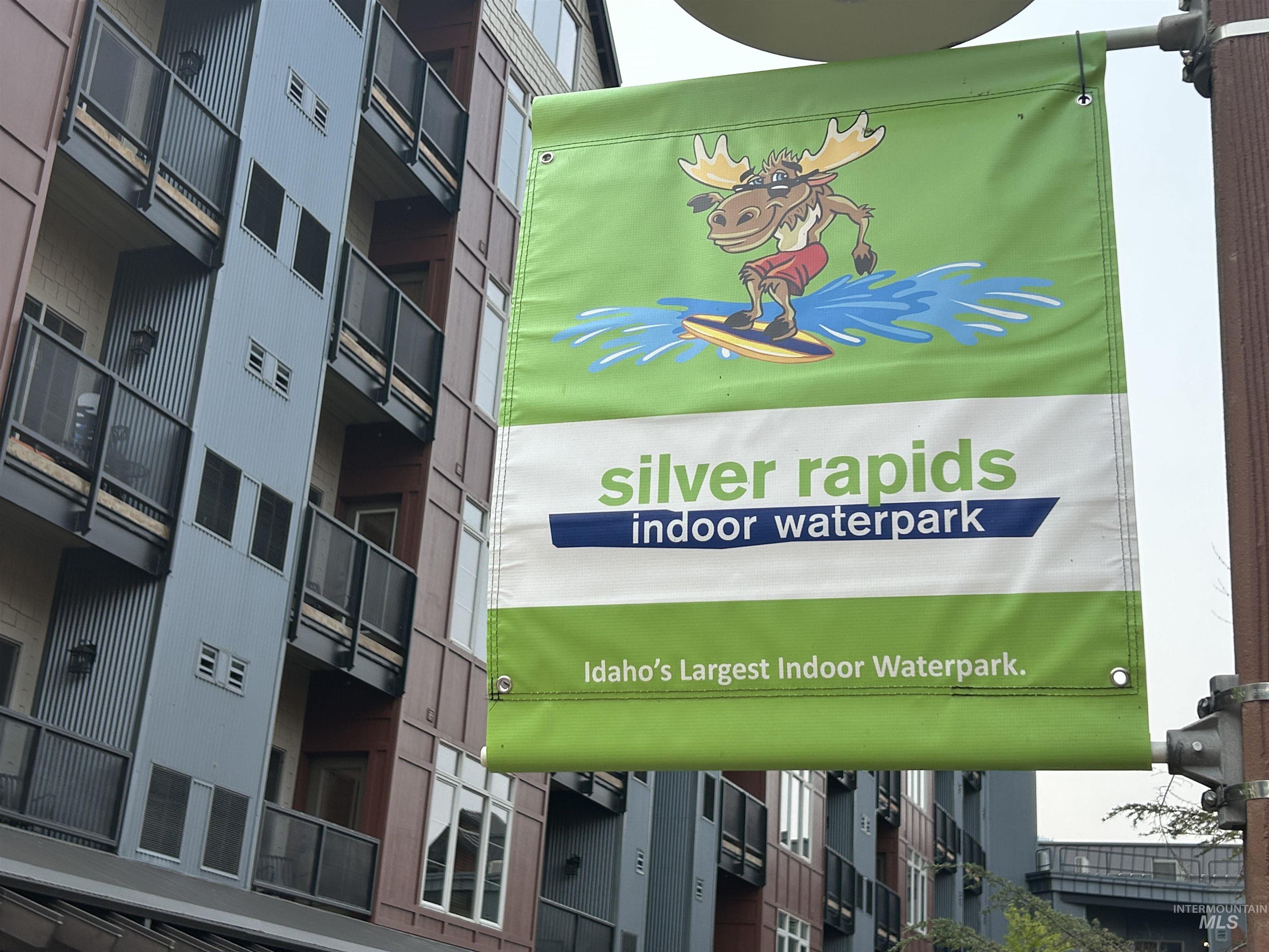 Idaho's largest Indoor Water Park just steps away.