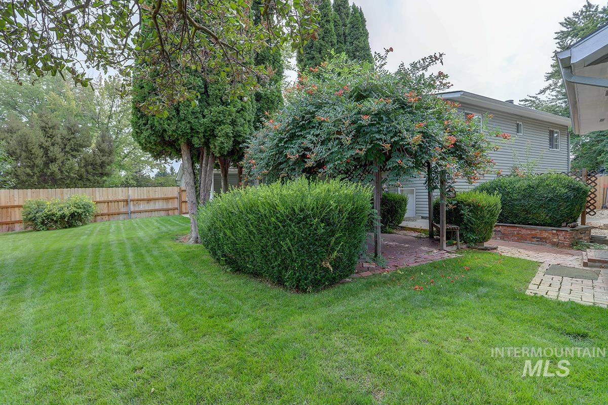 3731 N Buckingham Dr, Boise, Idaho 83704, 4 Bedrooms, 2 Bathrooms, Residential For Sale, Price $525,000, 98961208