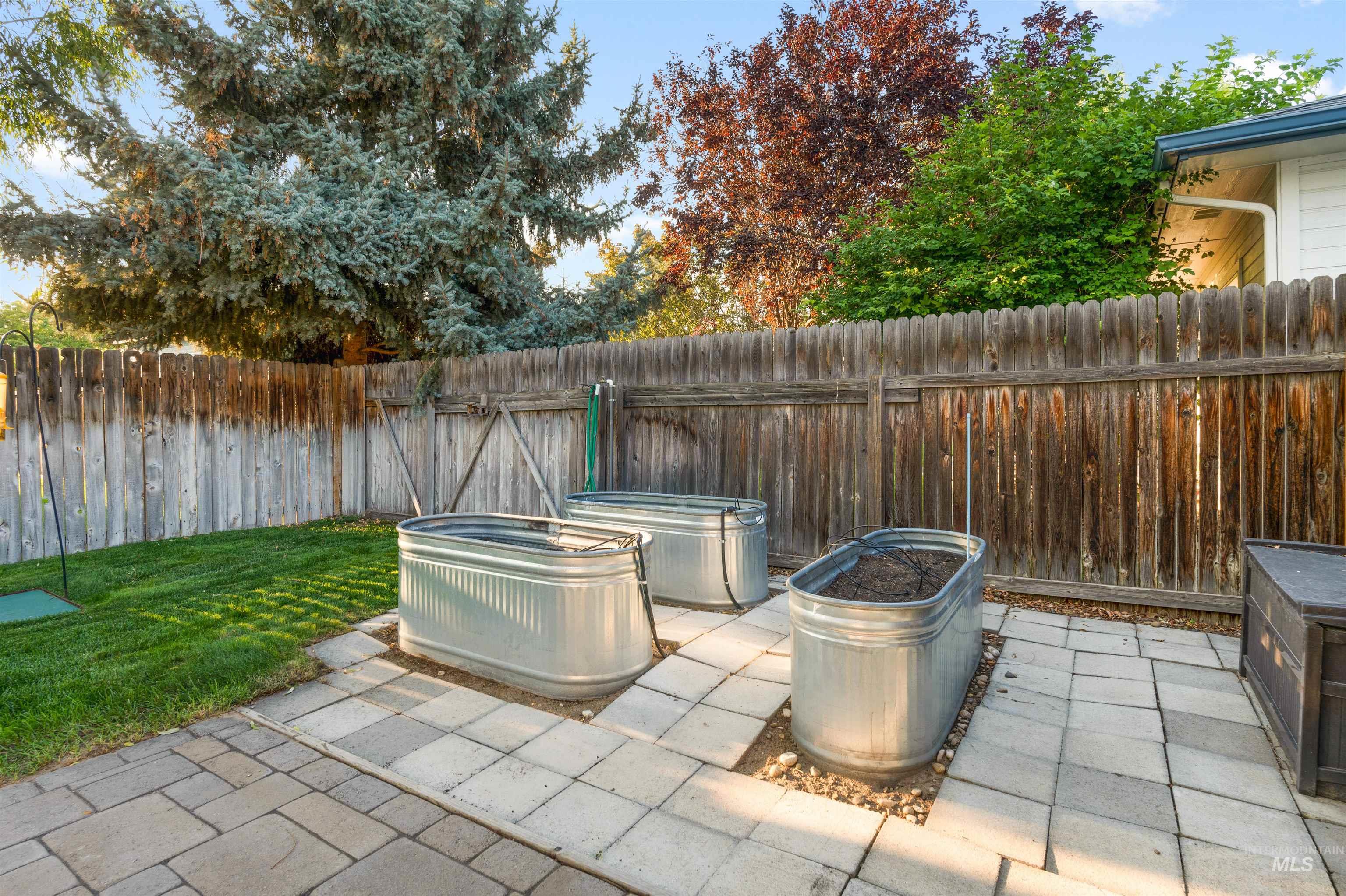7709 N Matlock Ave, Boise, Idaho 83714, 3 Bedrooms, 2 Bathrooms, Residential For Sale, Price $449,000, 98961215