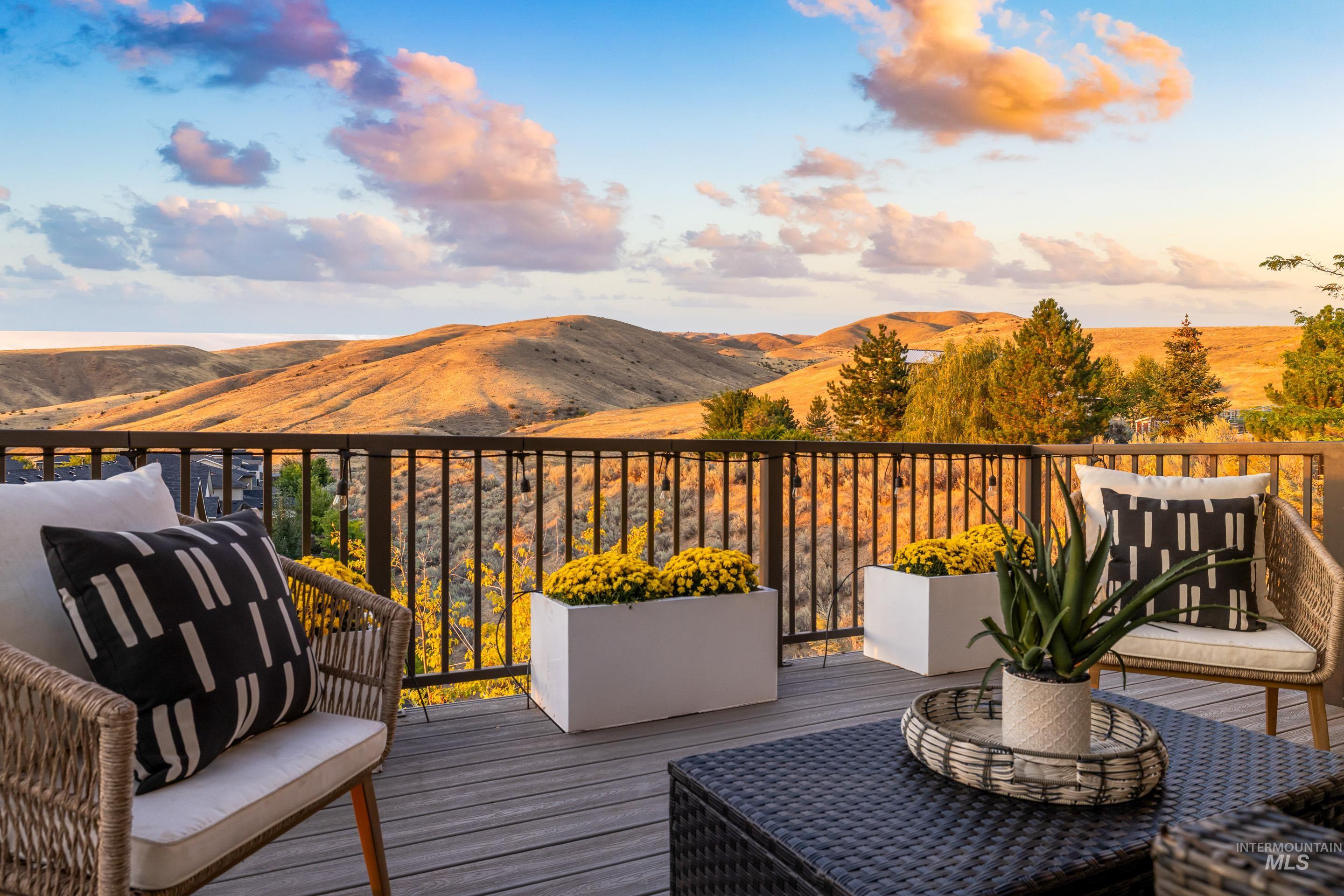 7168 E Highland Valley Road, Boise, Idaho 83716, 3 Bedrooms, 2.5 Bathrooms, Residential For Sale, Price $899,900, 98961216
