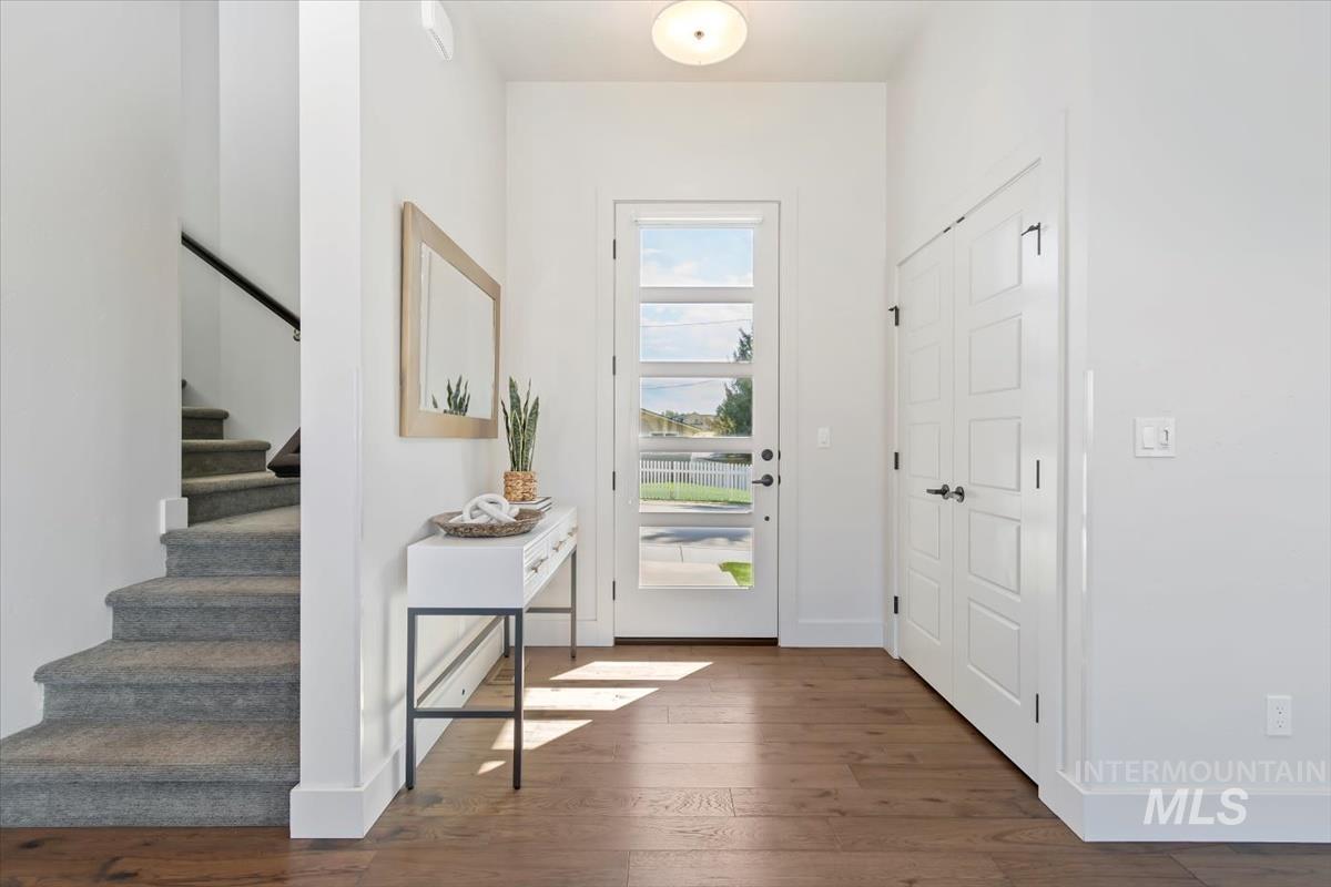 7168 E Highland Valley Road, Boise, Idaho 83716, 3 Bedrooms, 2.5 Bathrooms, Residential For Sale, Price $899,900, 98961216